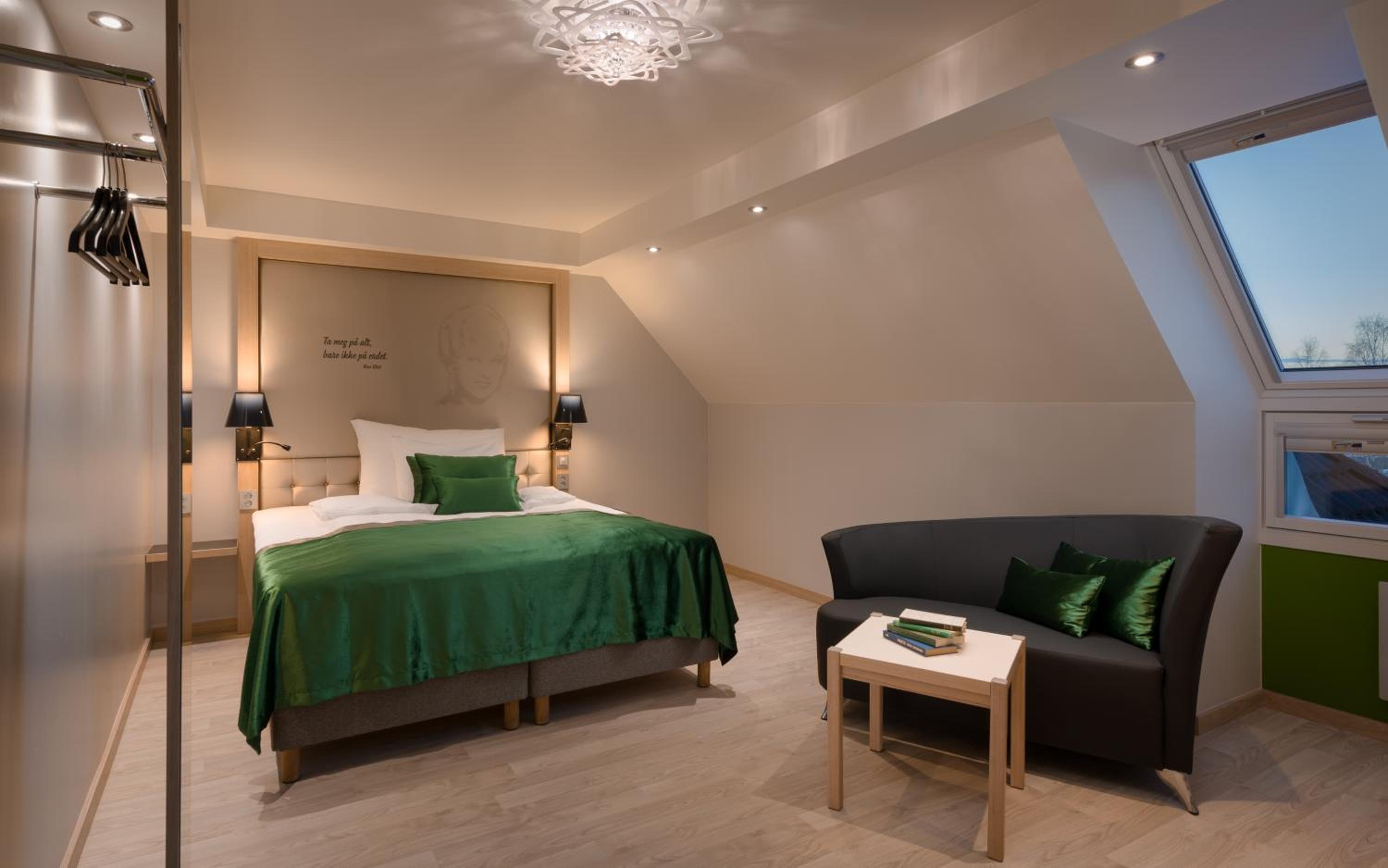Superior Double Room - Photo 2