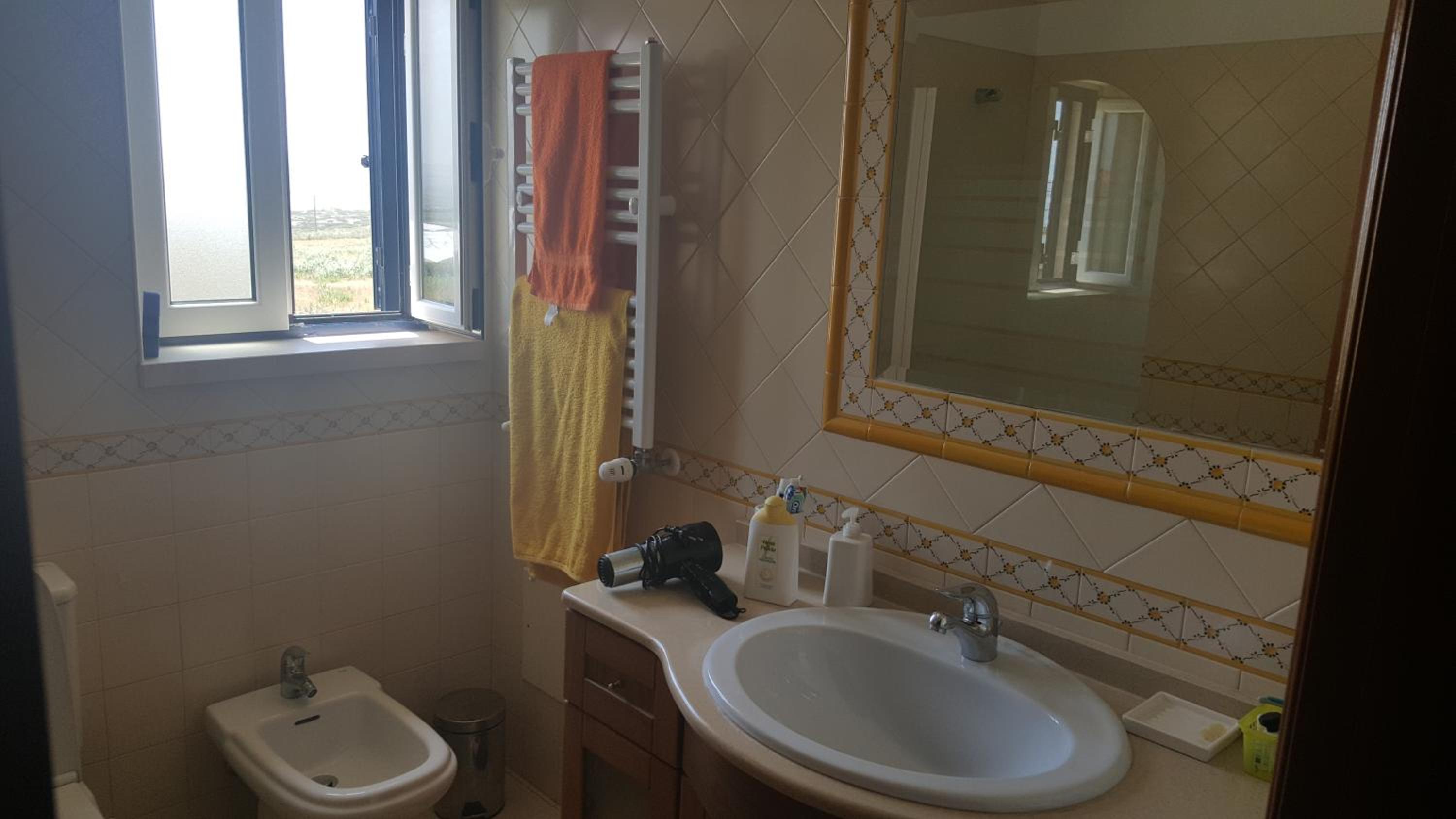 Villa with Sea View - Photo 4