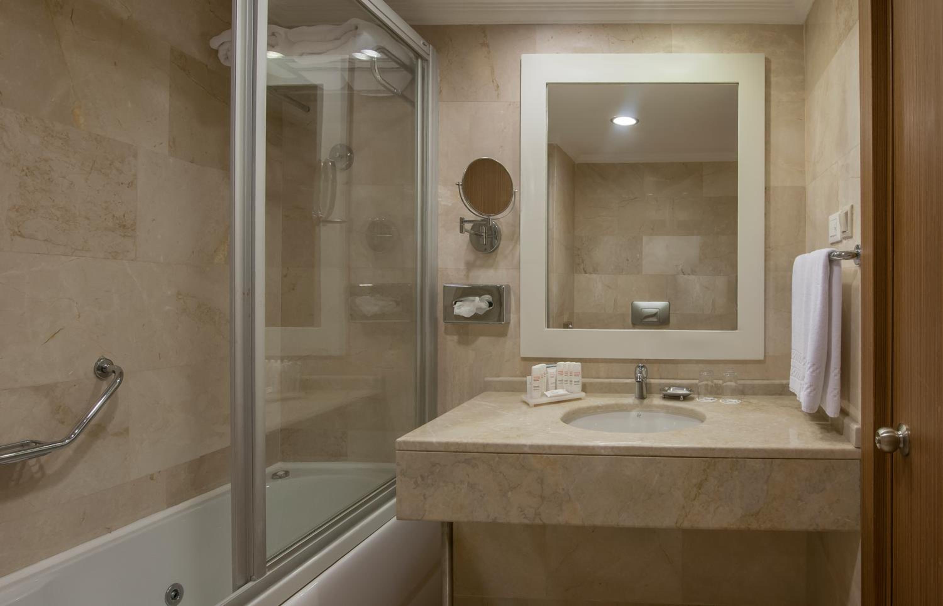 Standard Room - Photo 3