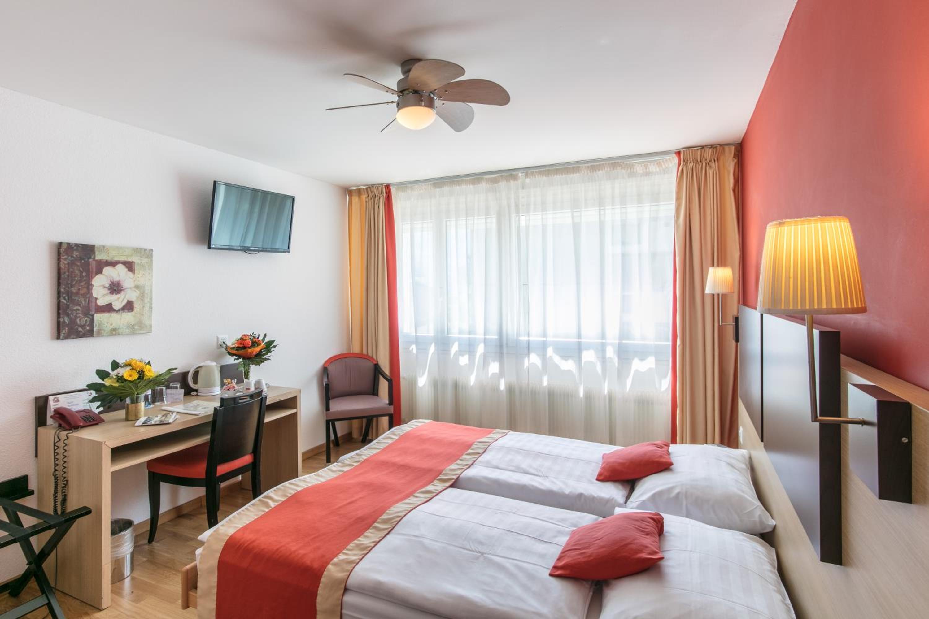 Twin Room photo 2
