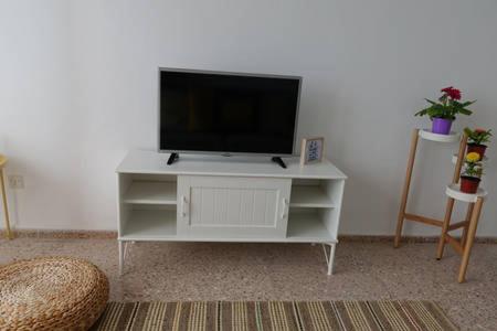 Apartamento de una habitación con balcón