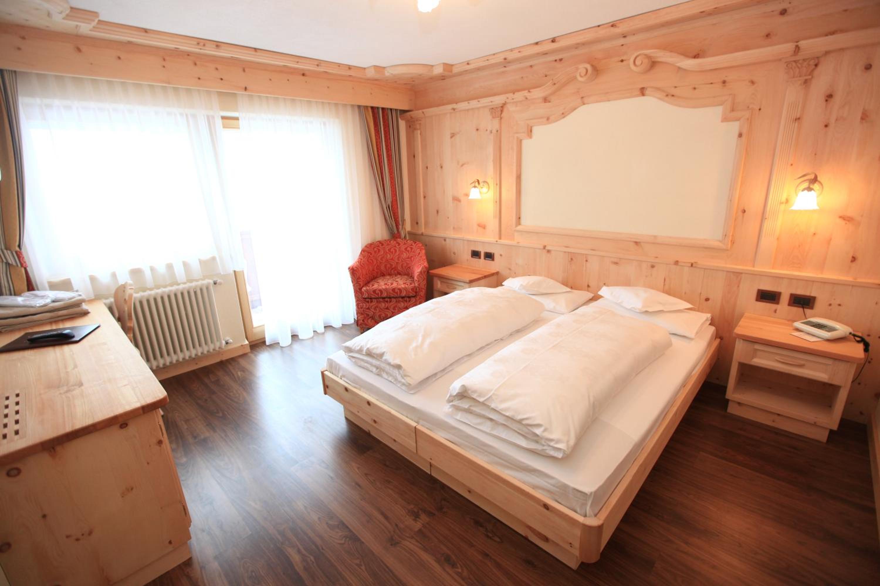 Superior Double or Twin Room photo 1