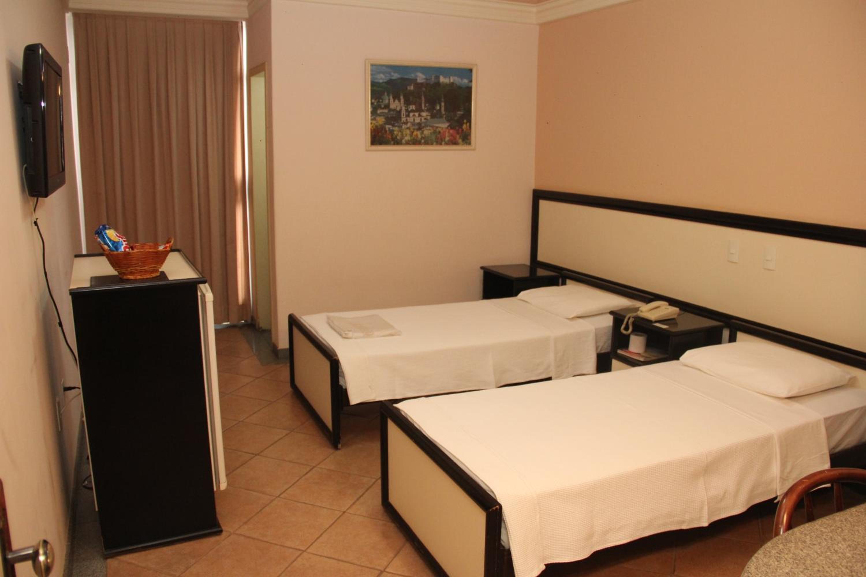 Standard Double Room with Fan photo 1