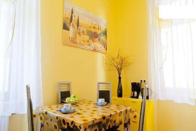 Two-Bedroom Apartment - Photo 17