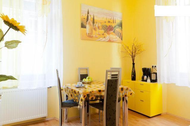 Two-Bedroom Apartment - Photo 44