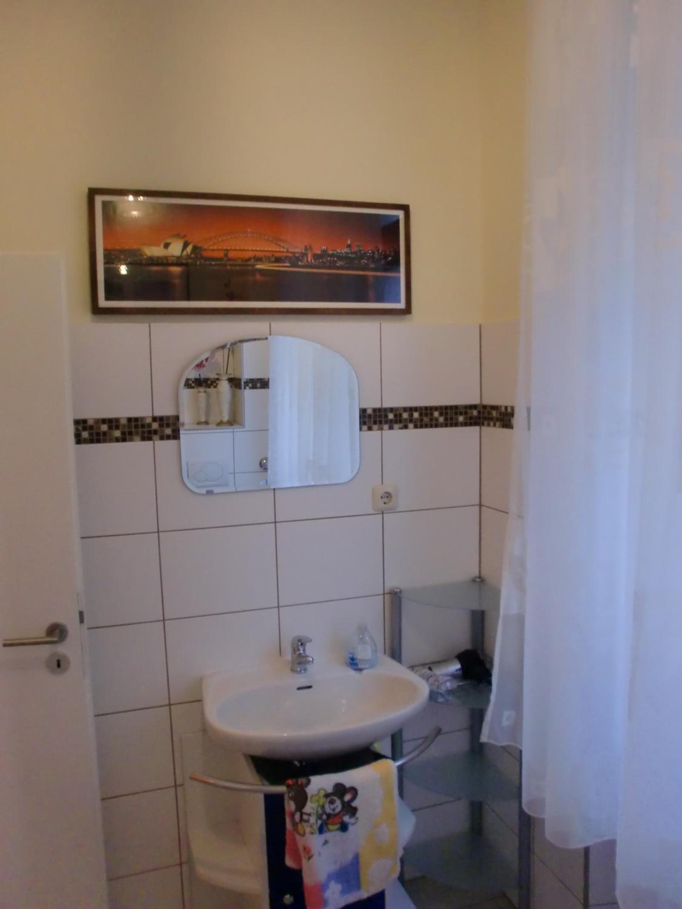 Two-Bedroom Apartment - Photo 26