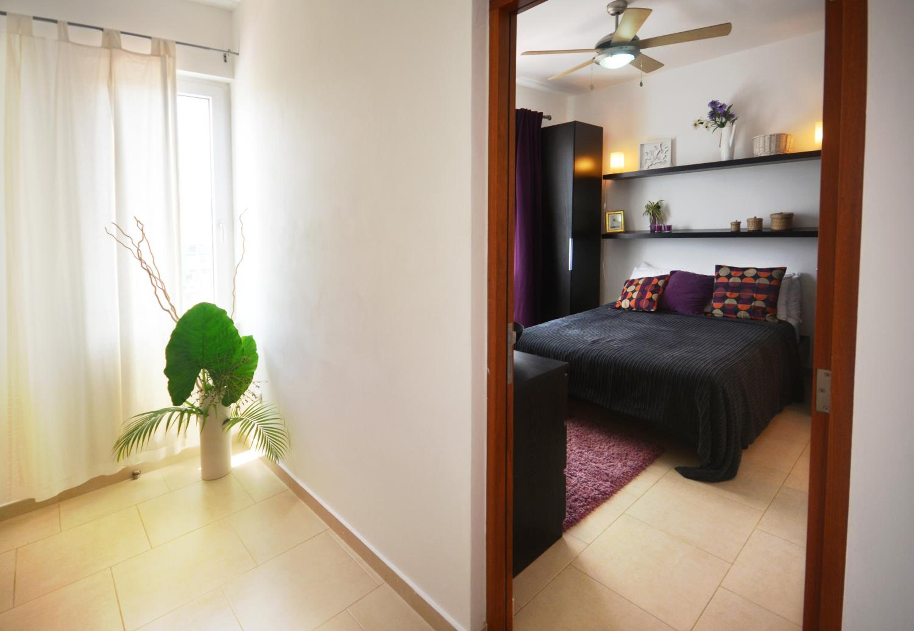 One-Bedroom Apartment with Garden View photo 2