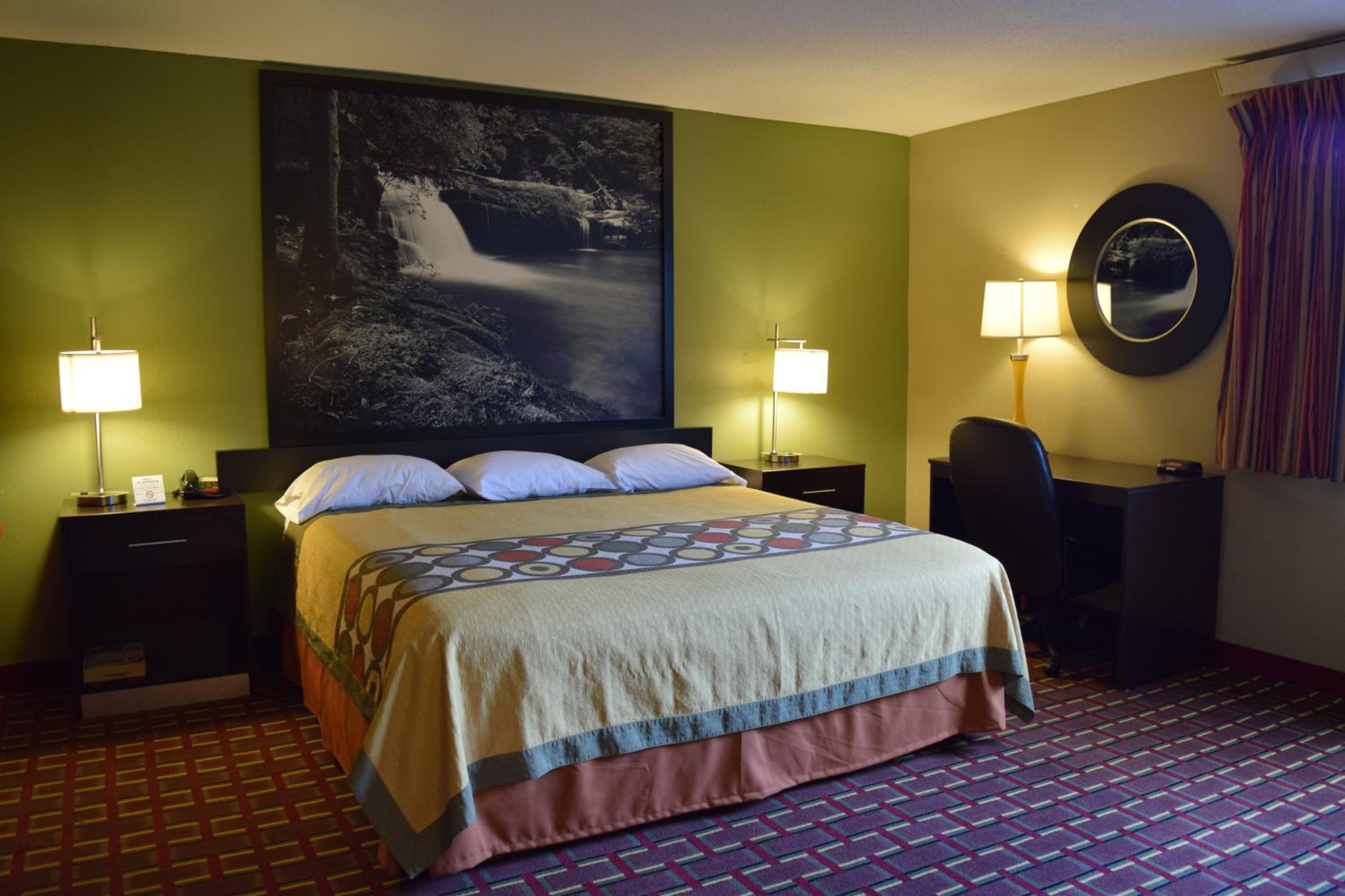 King Studio Suite - Non-Smoking - Photo 1