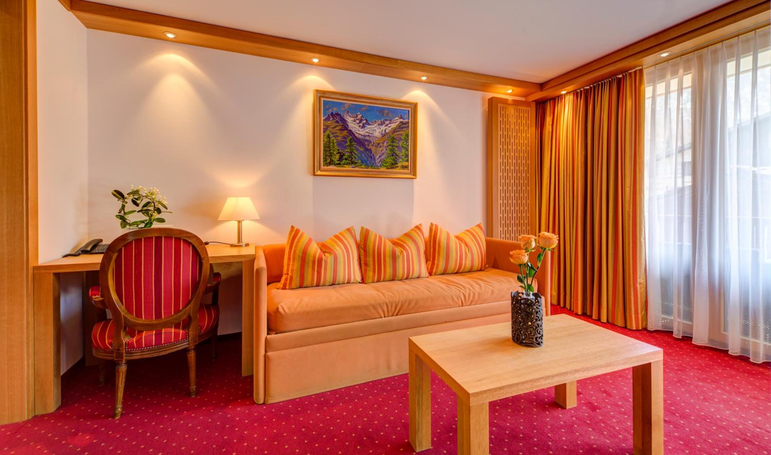 Suite with Balcony and Matterhorn View