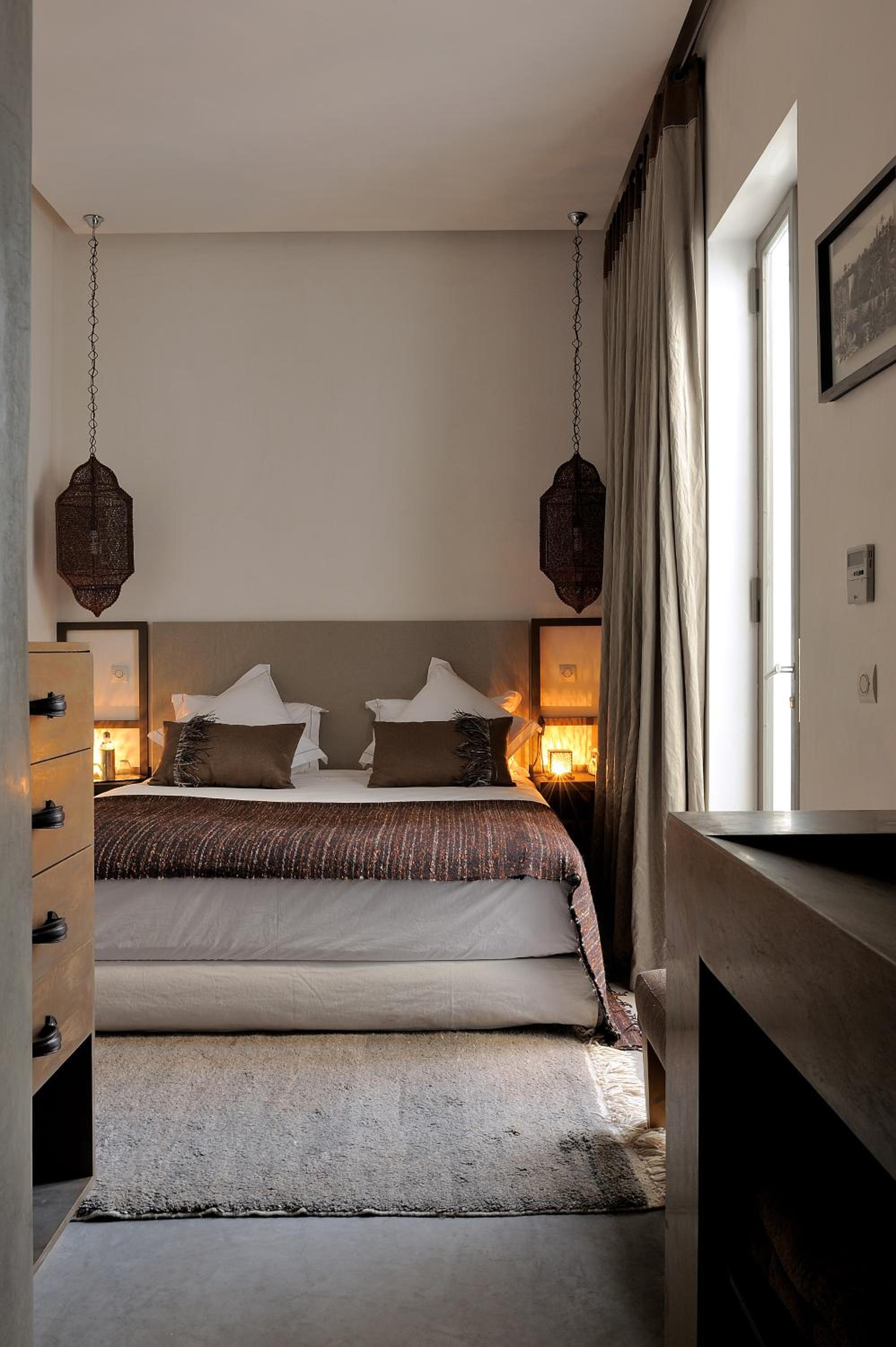 Tazzarart Double Room
