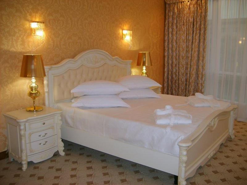 Comfort Suite photo 1