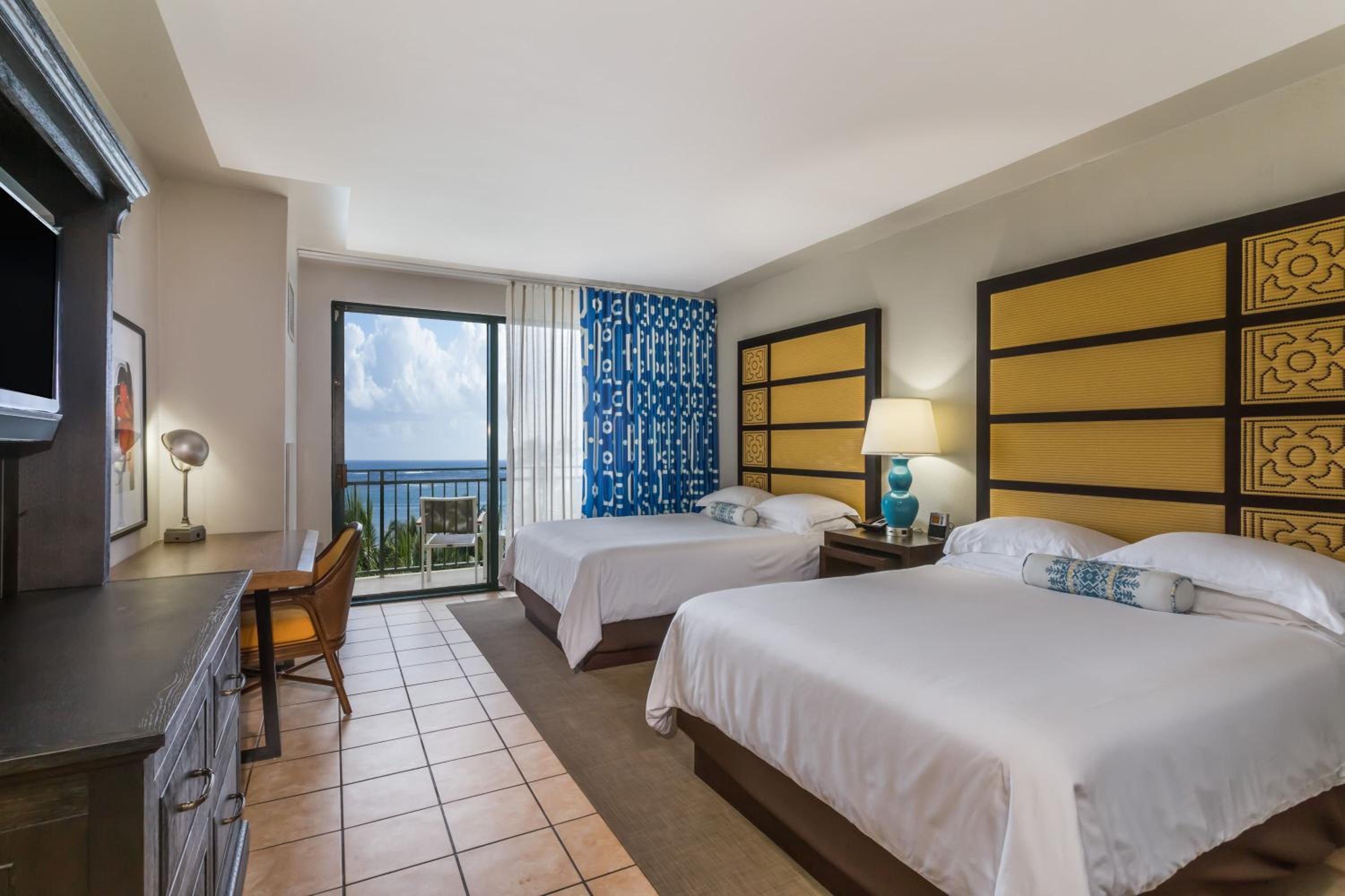 Queen Room With Ocean View 