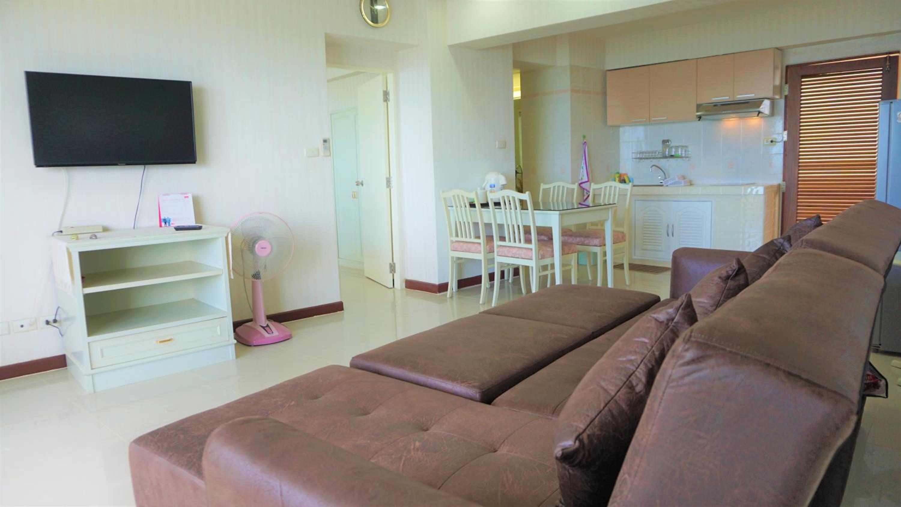 Apartment with Sea View - Photo 15