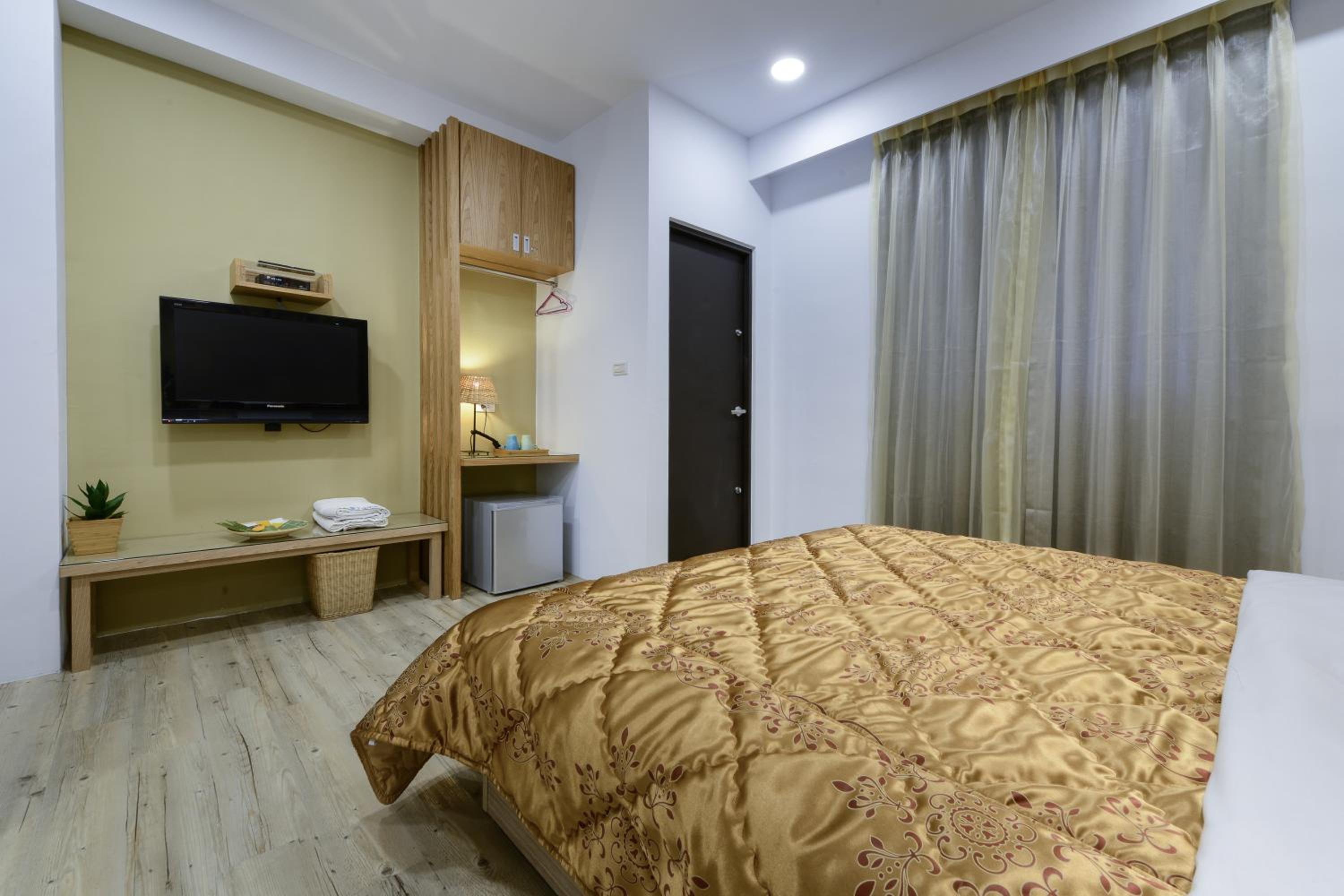 Economy Double Room photo 2