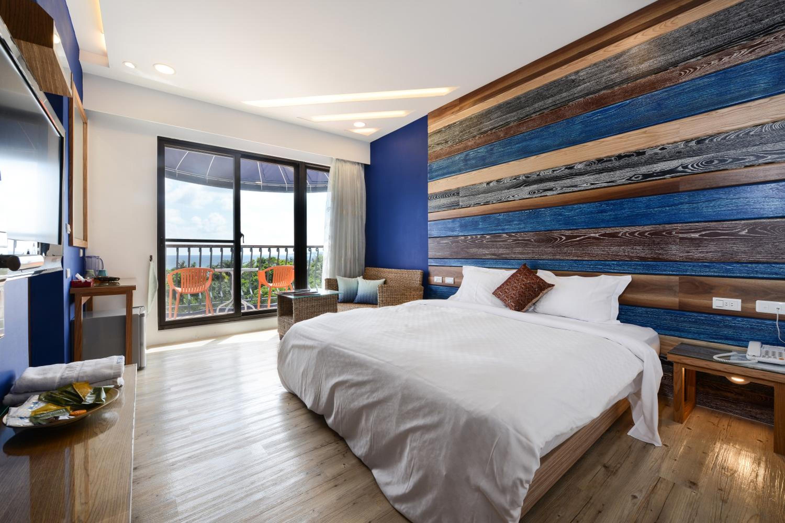 Double Room with Sea View - 2nd Floor photo 1