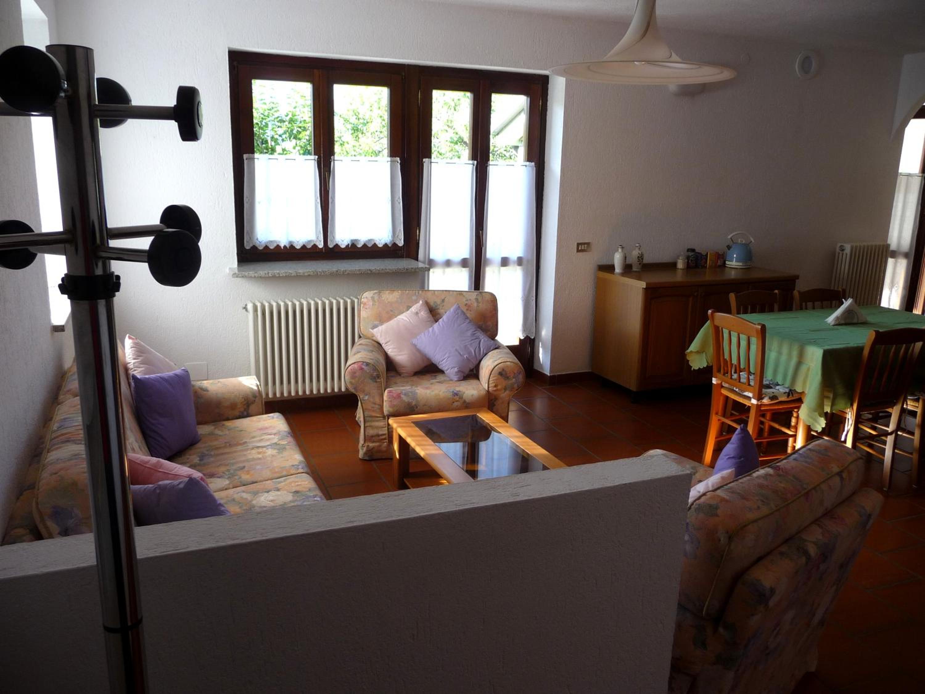 Standard Double Room with Shared Bathroom photo 3