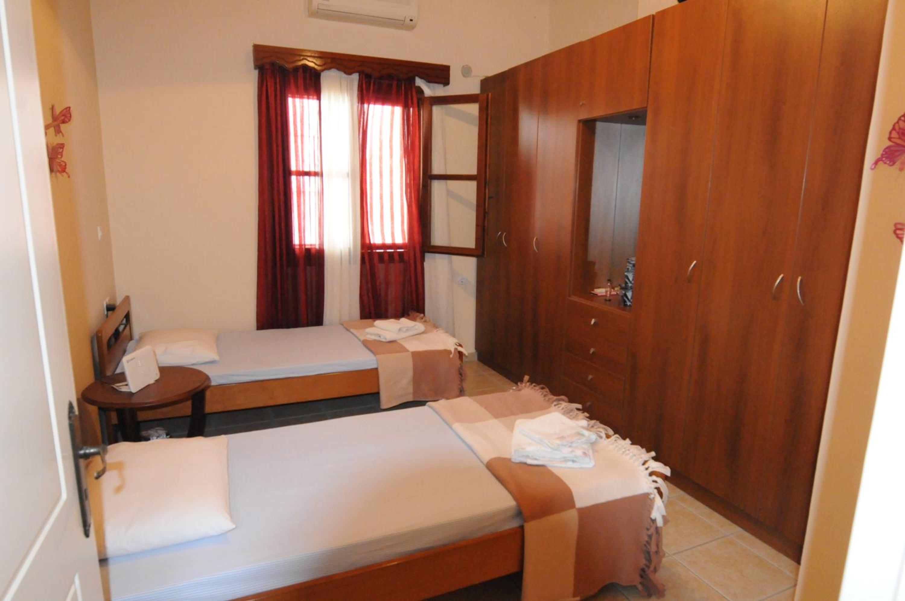 Deluxe Two-Bedroom Apartment