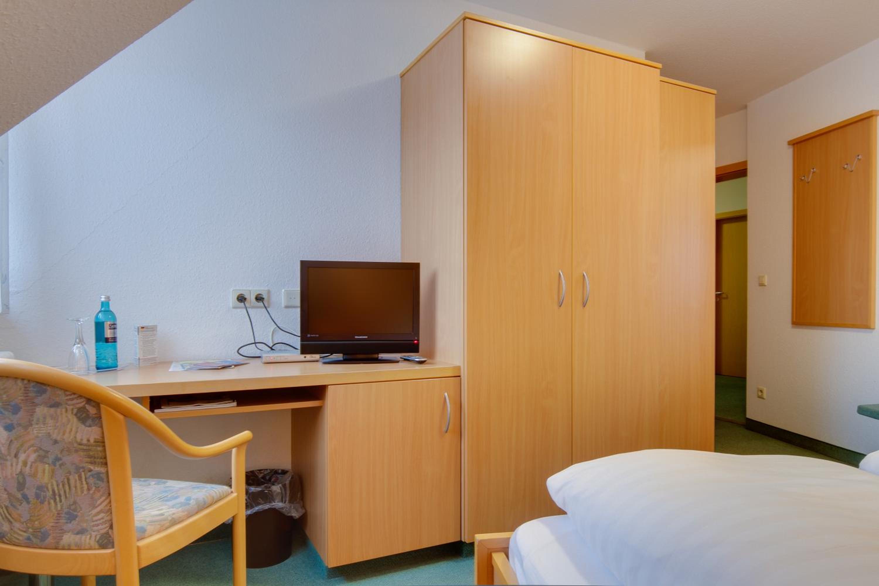 Standard Single Room photo 3