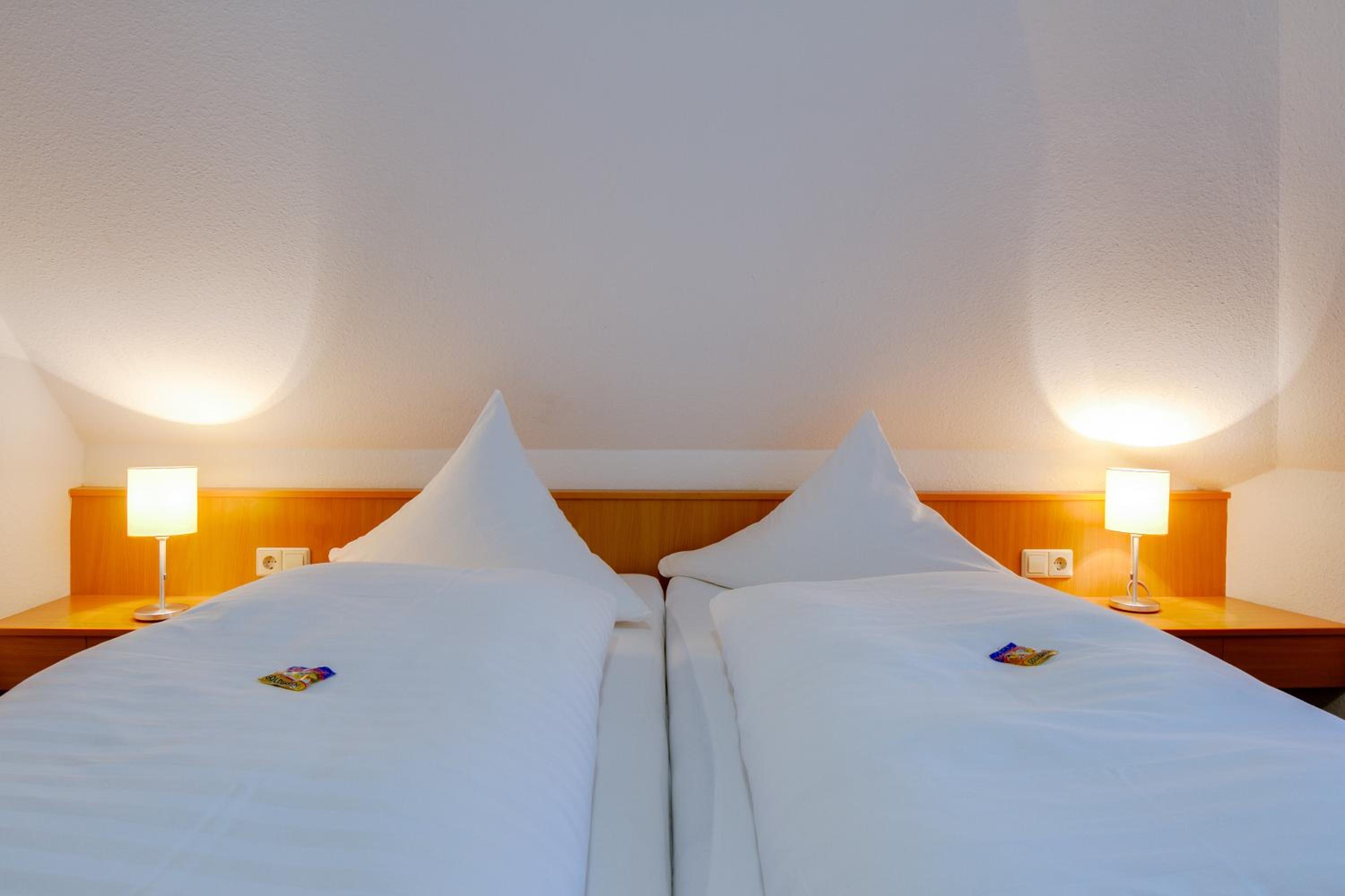 Double Room / Twin Room photo 2