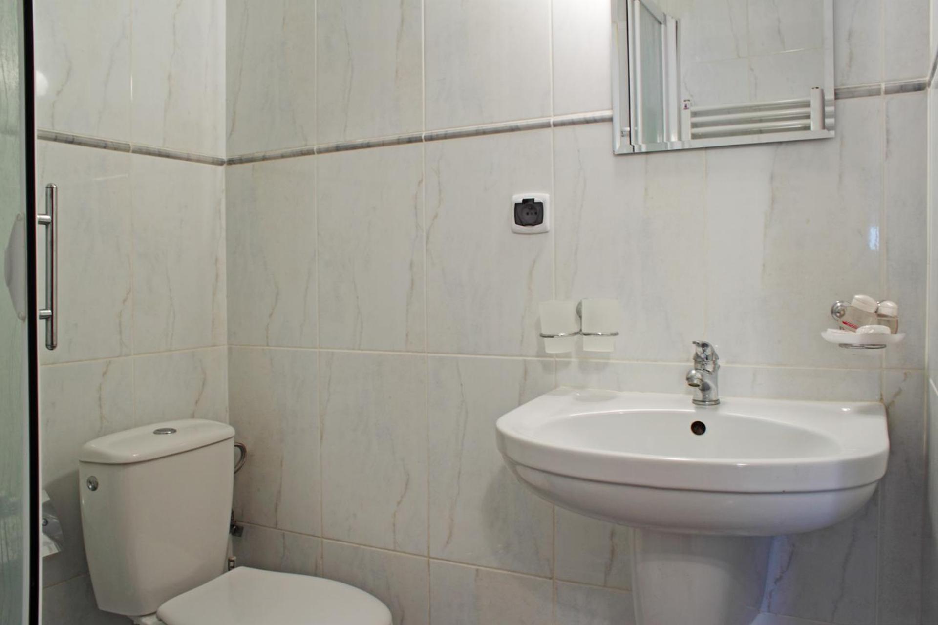 Single Room photo 3