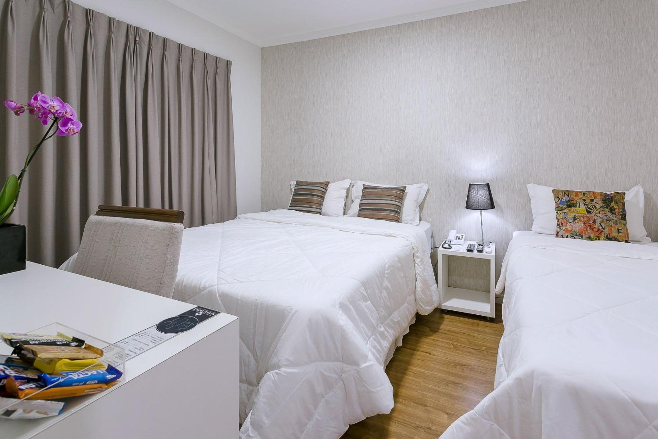 Deluxe Double Room (2 Adults + 1 Child) photo 1