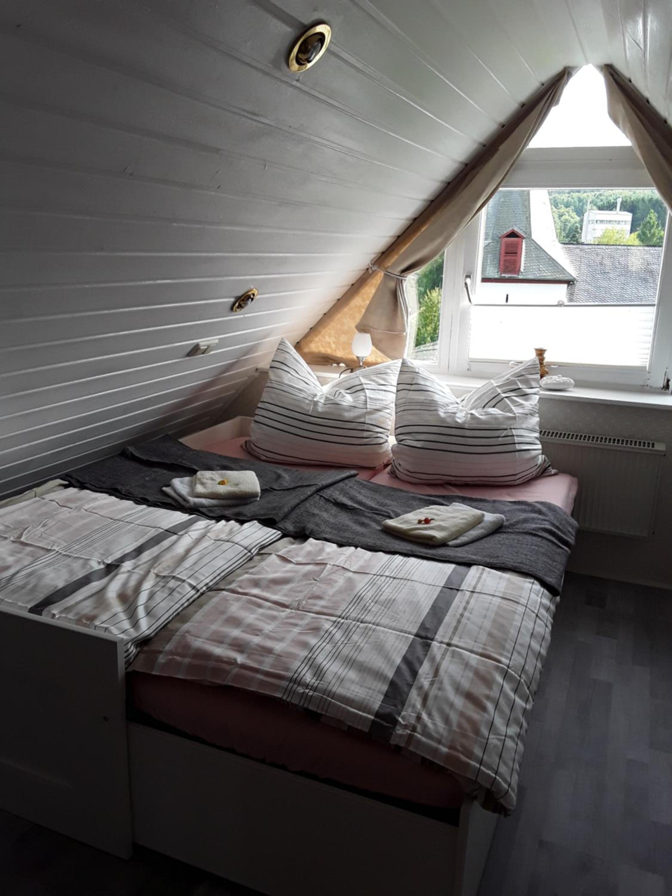 Small Double Room photo 3