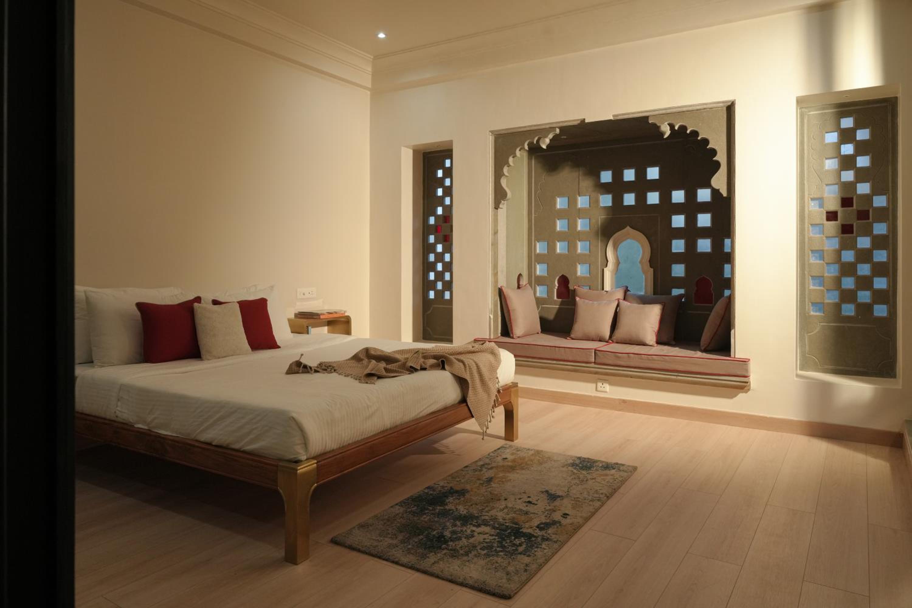 Two-Bedroom Suite: 15% off on Food & Soft Beverage, Early checkin and Late Checkout upto 2hrs (Subject to Availability), 2 pints of Beer (till 30th Sep)