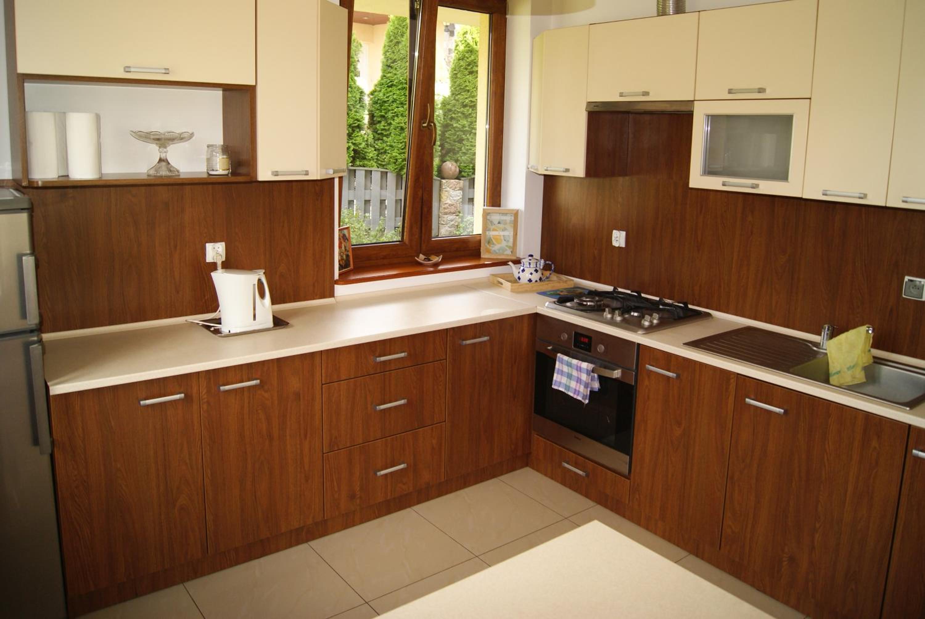 Apartment with Terrace - Photo 9