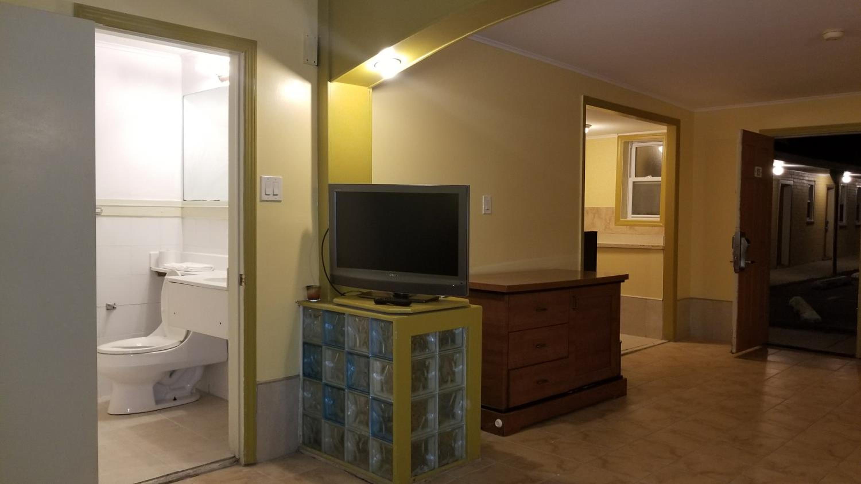 King Suite photo 1