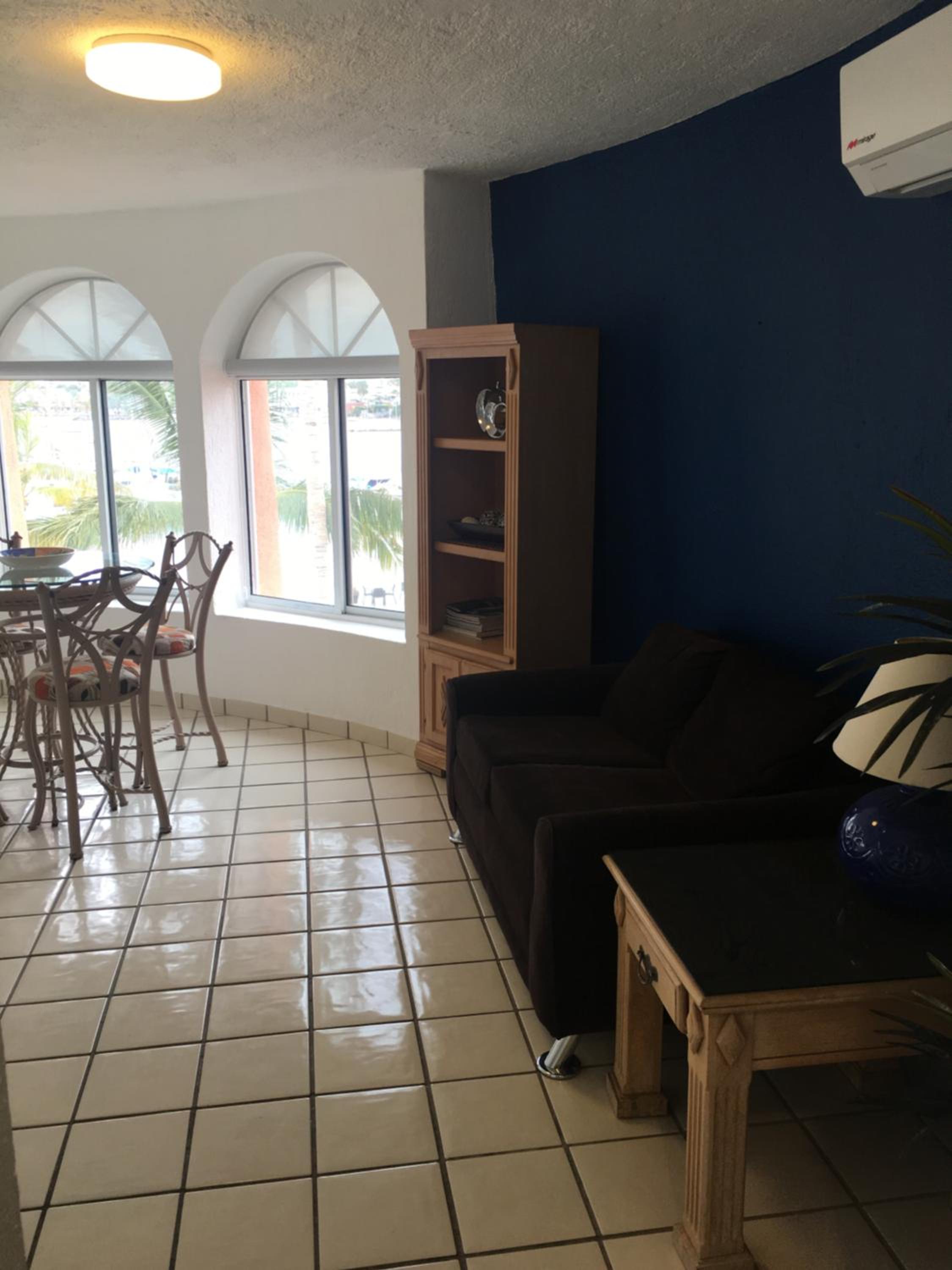 Apartment with Sea View - Photo 1