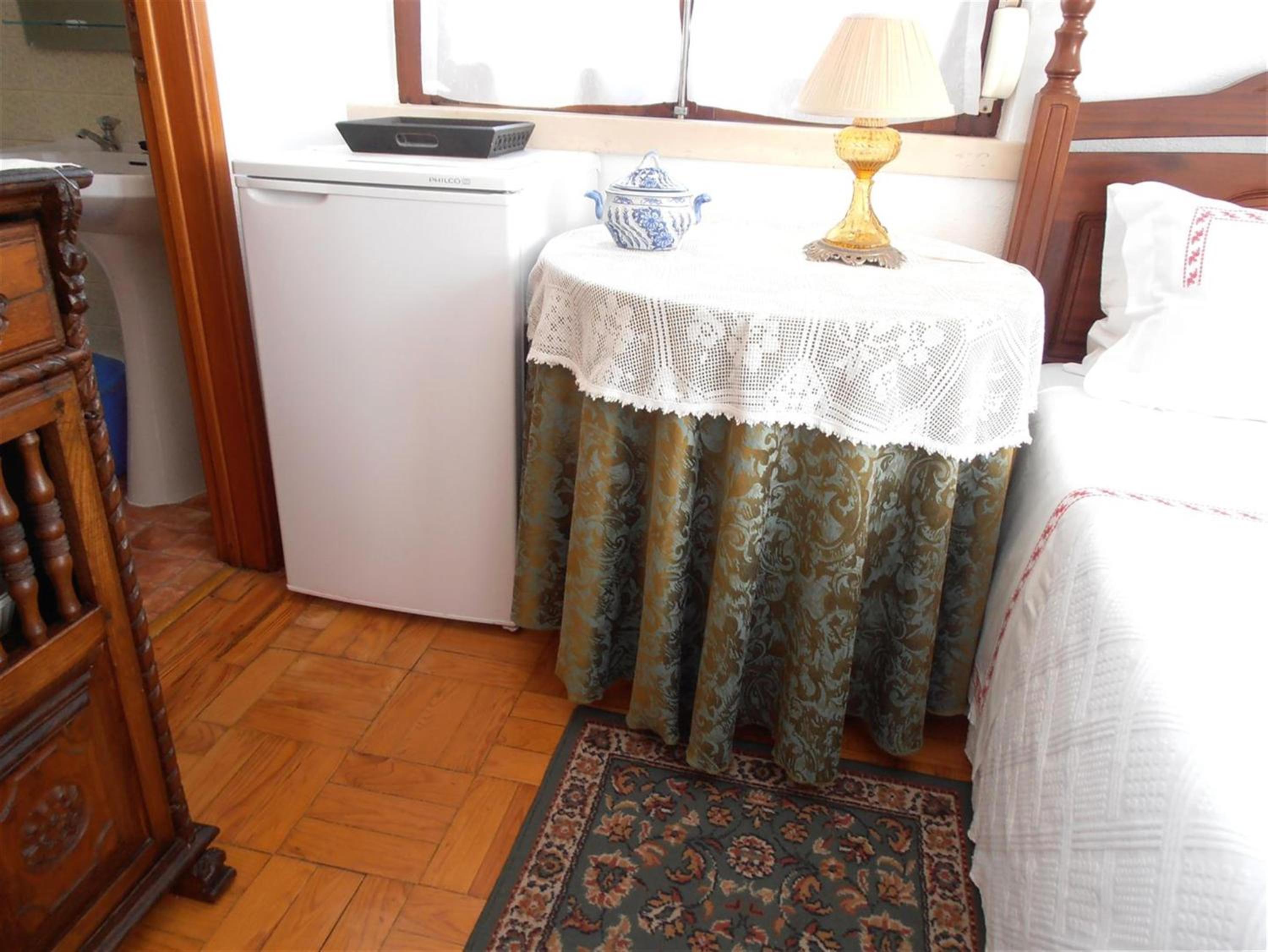 Double Room - Photo 4