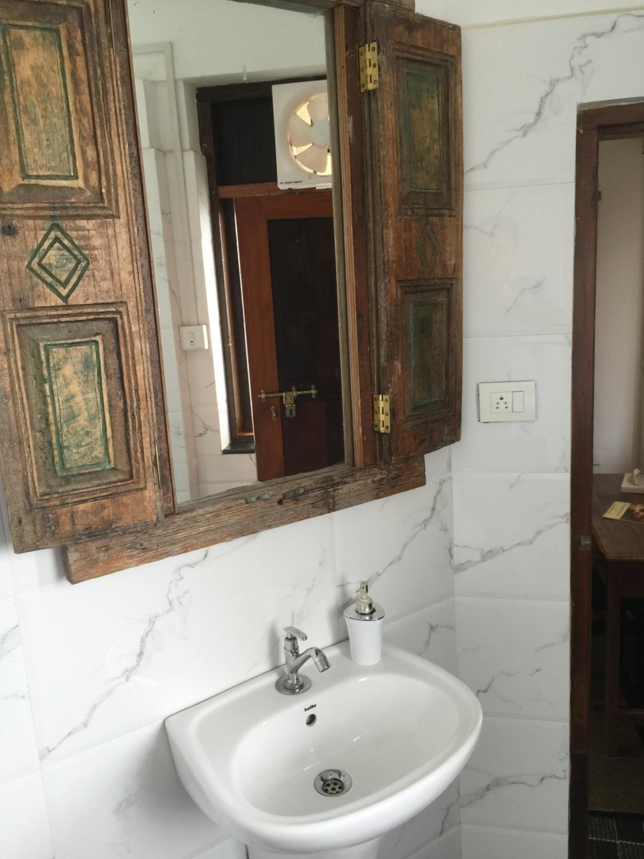Standard Twin Room with Garden View photo 2