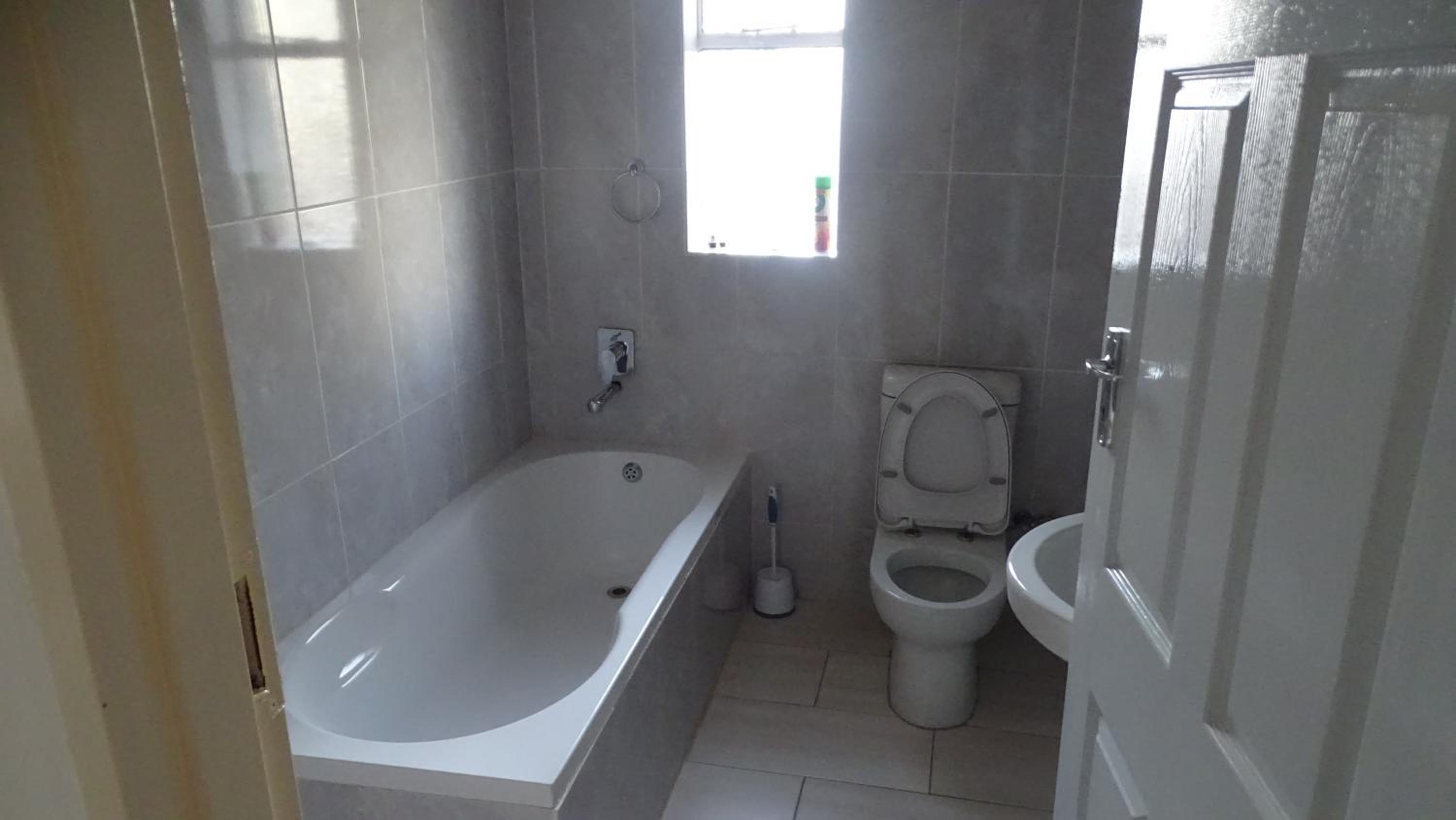 Deluxe Double Room - Photo 6
