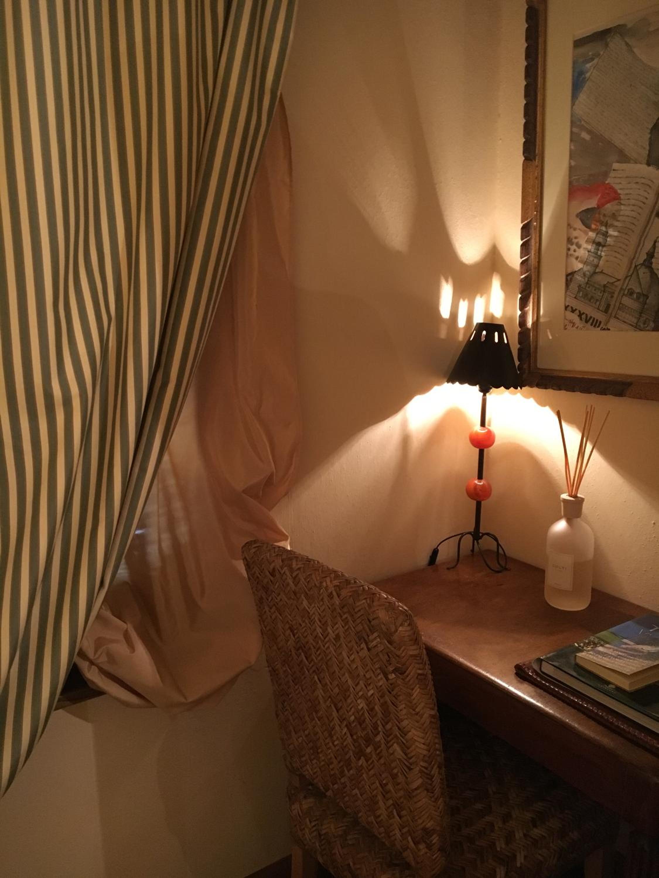 Deluxe Room - Photo 2