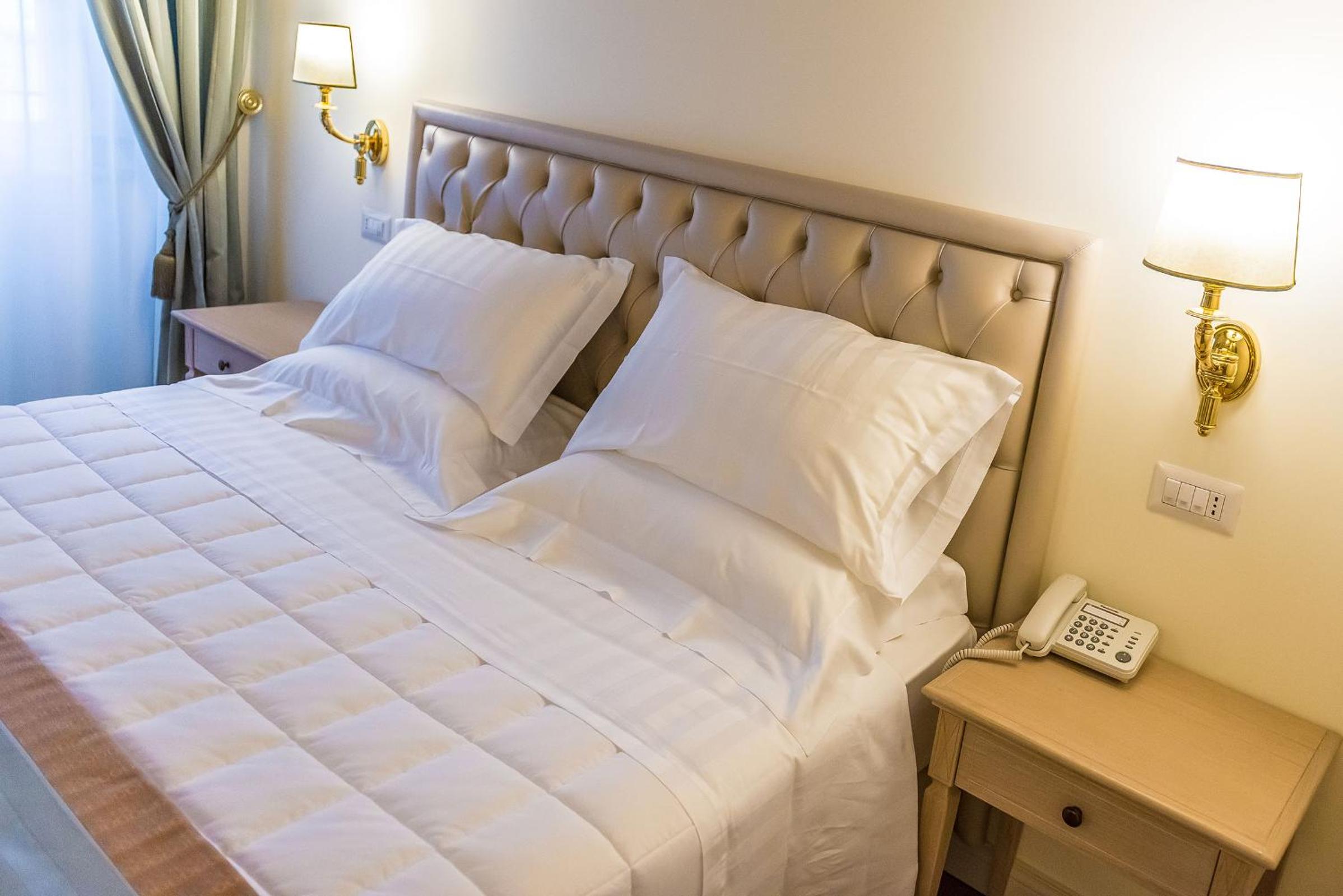 Double or Twin Room with Spa Access photo 3