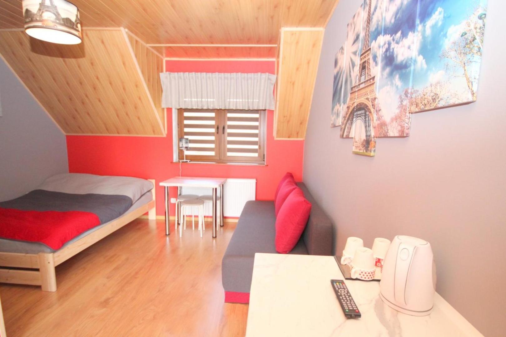Quadruple Room with Private Bathroom photo 1