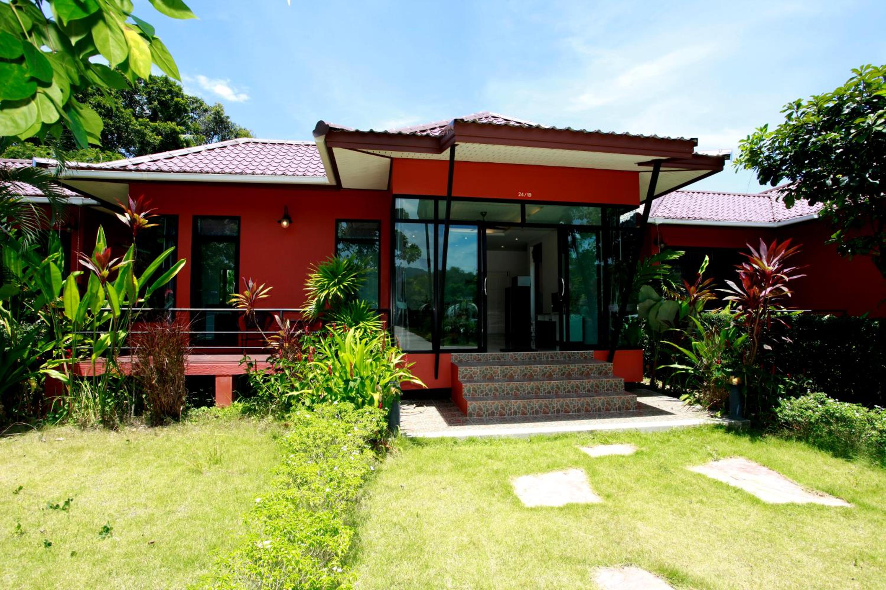 Villa with Garden View - Photo 16
