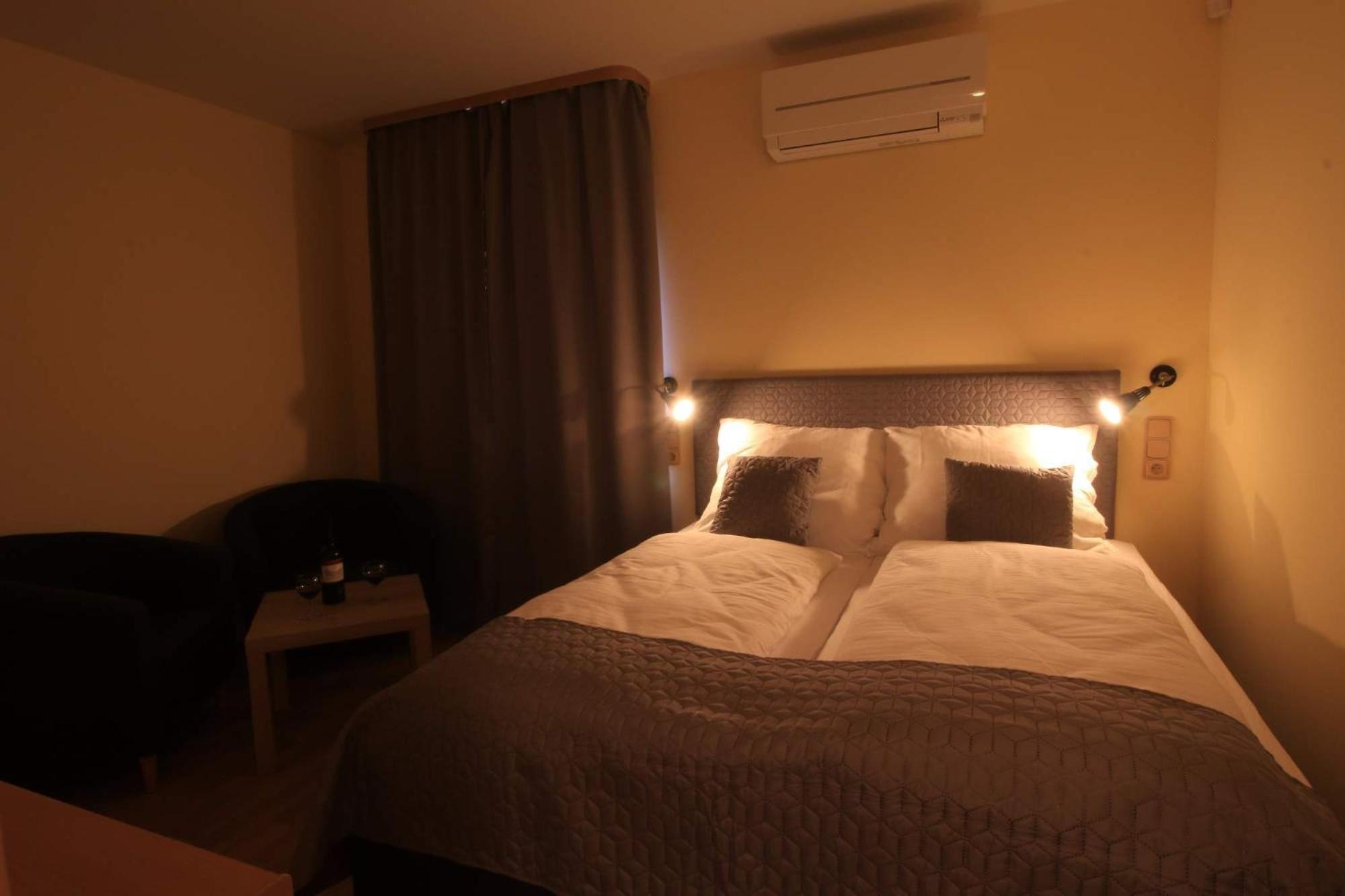 Deluxe Double Room photo 3