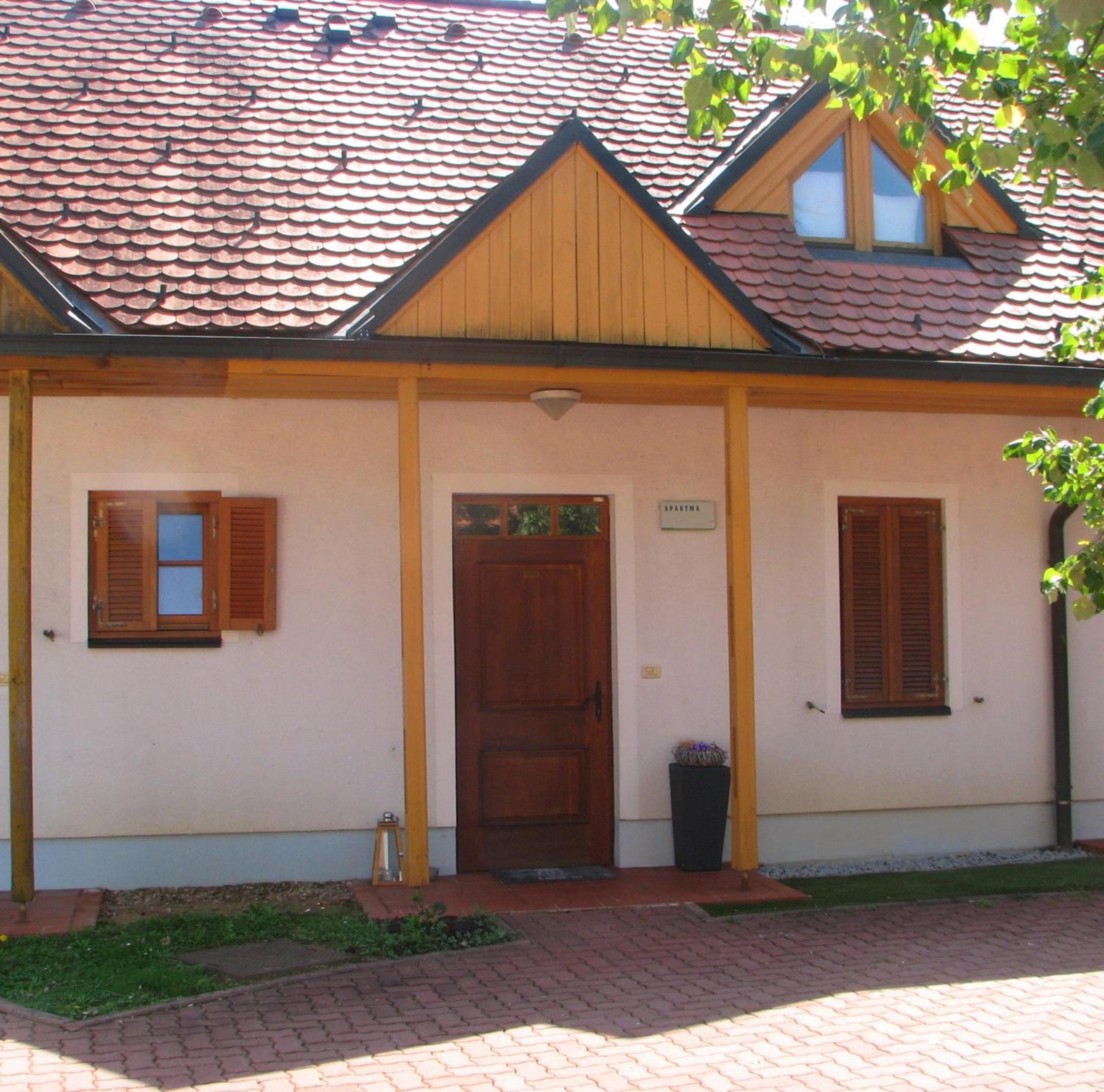 Apartment with Garden View photo 3