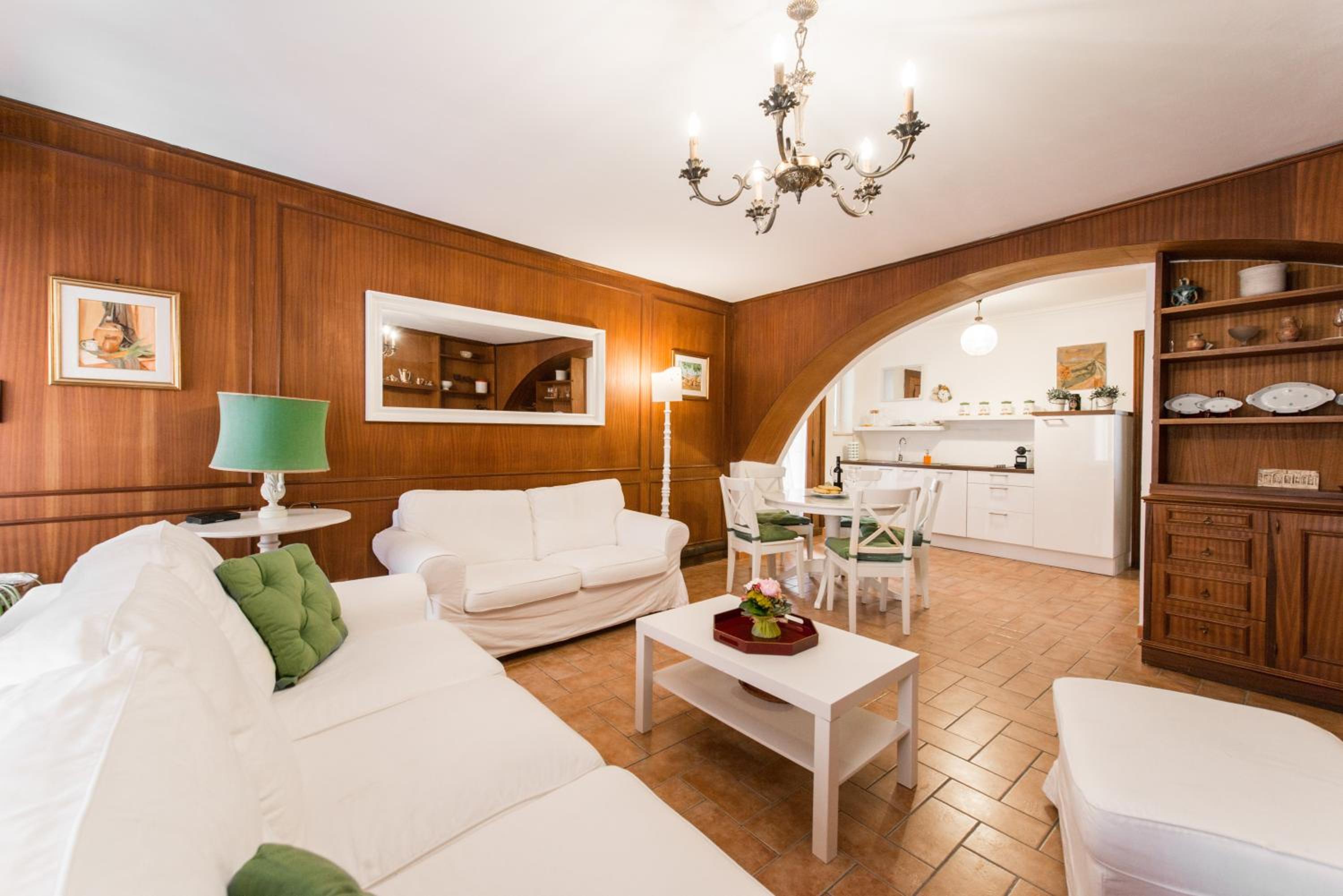 Apartment - Photo 1