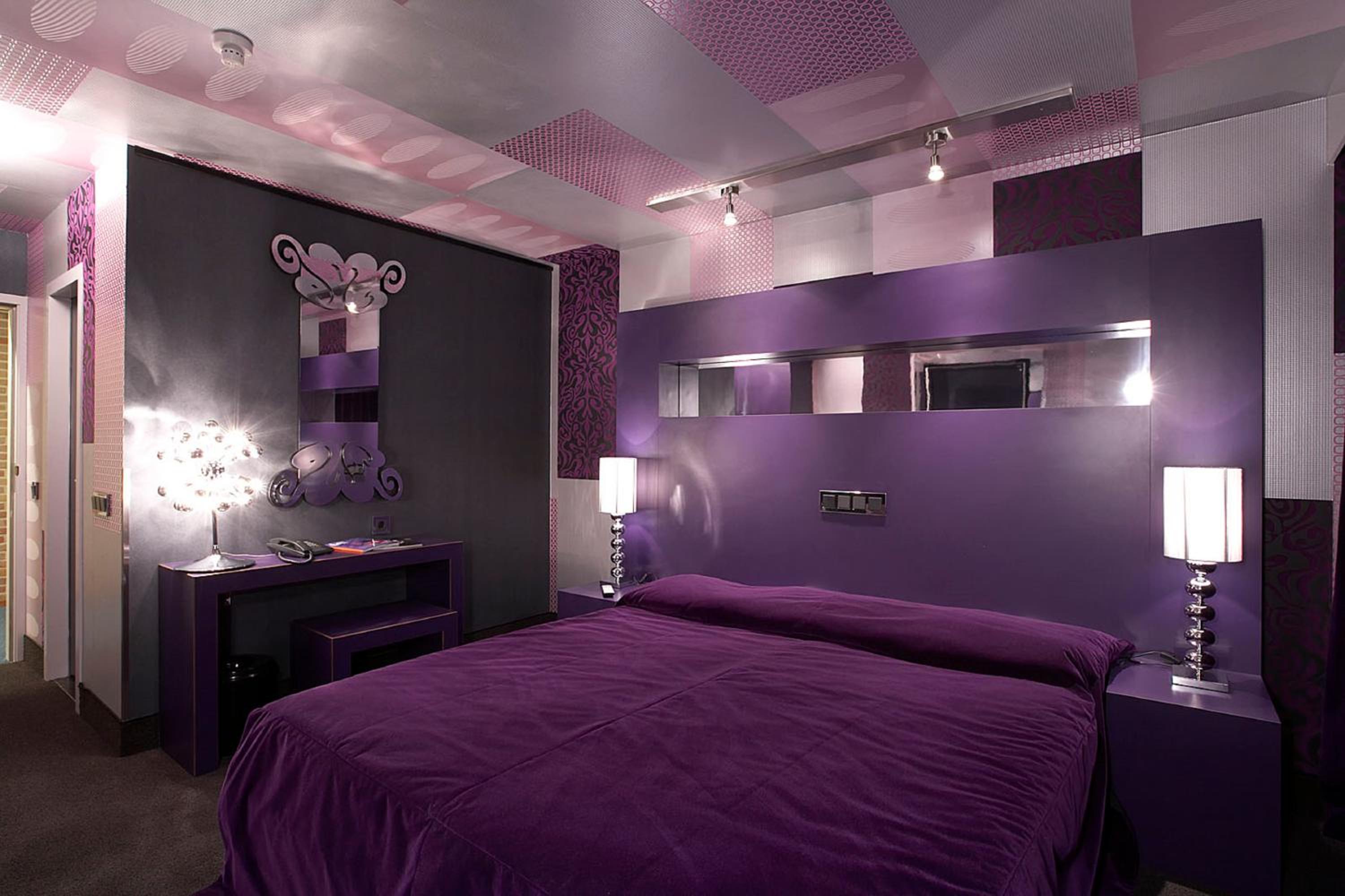 Deluxe Room With 2 Single Beds