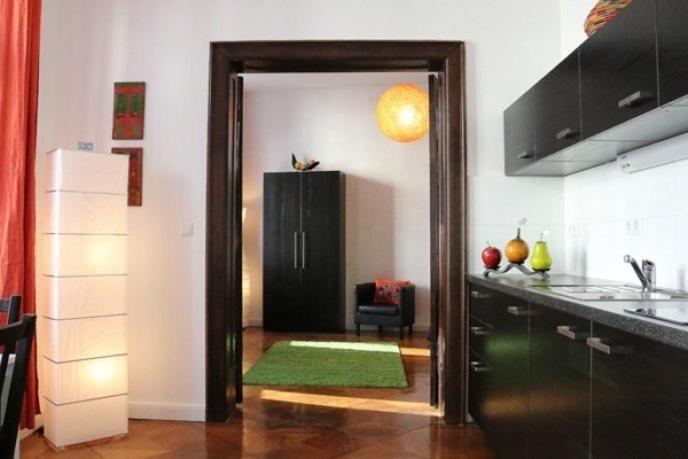 Apartment photo 3
