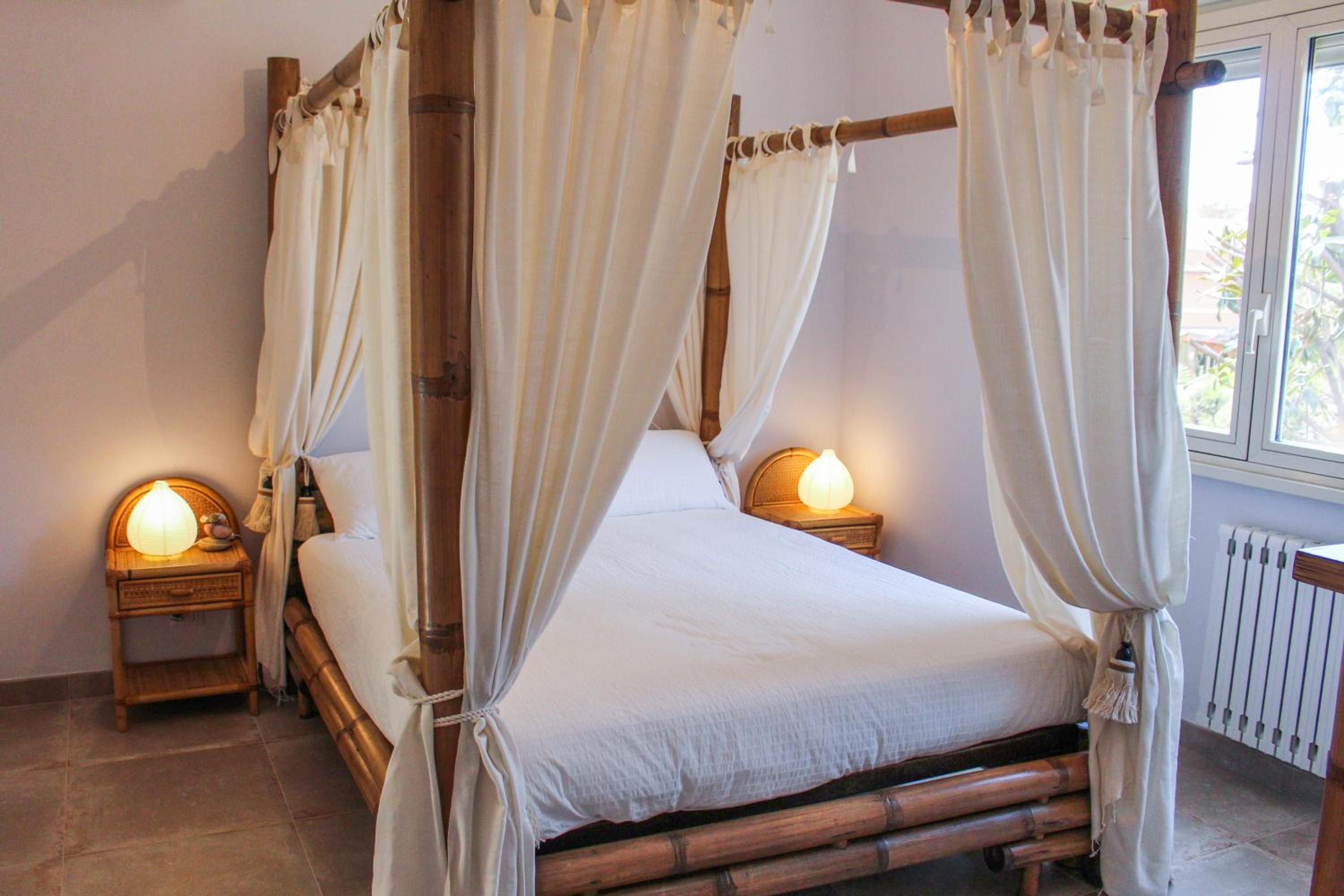 Double Room with Private Bathroom - Photo 1