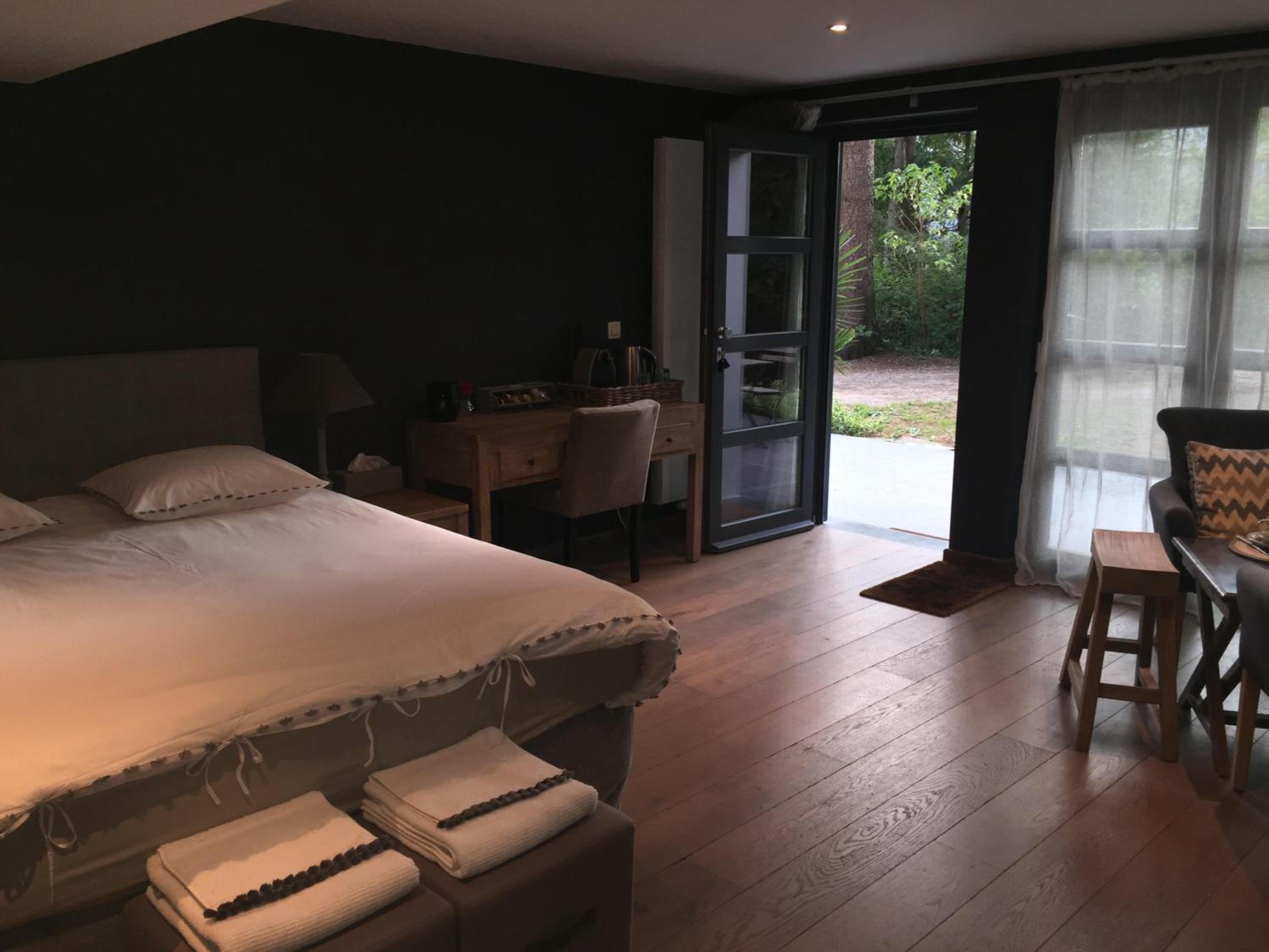 Comfort Double Room with Shower