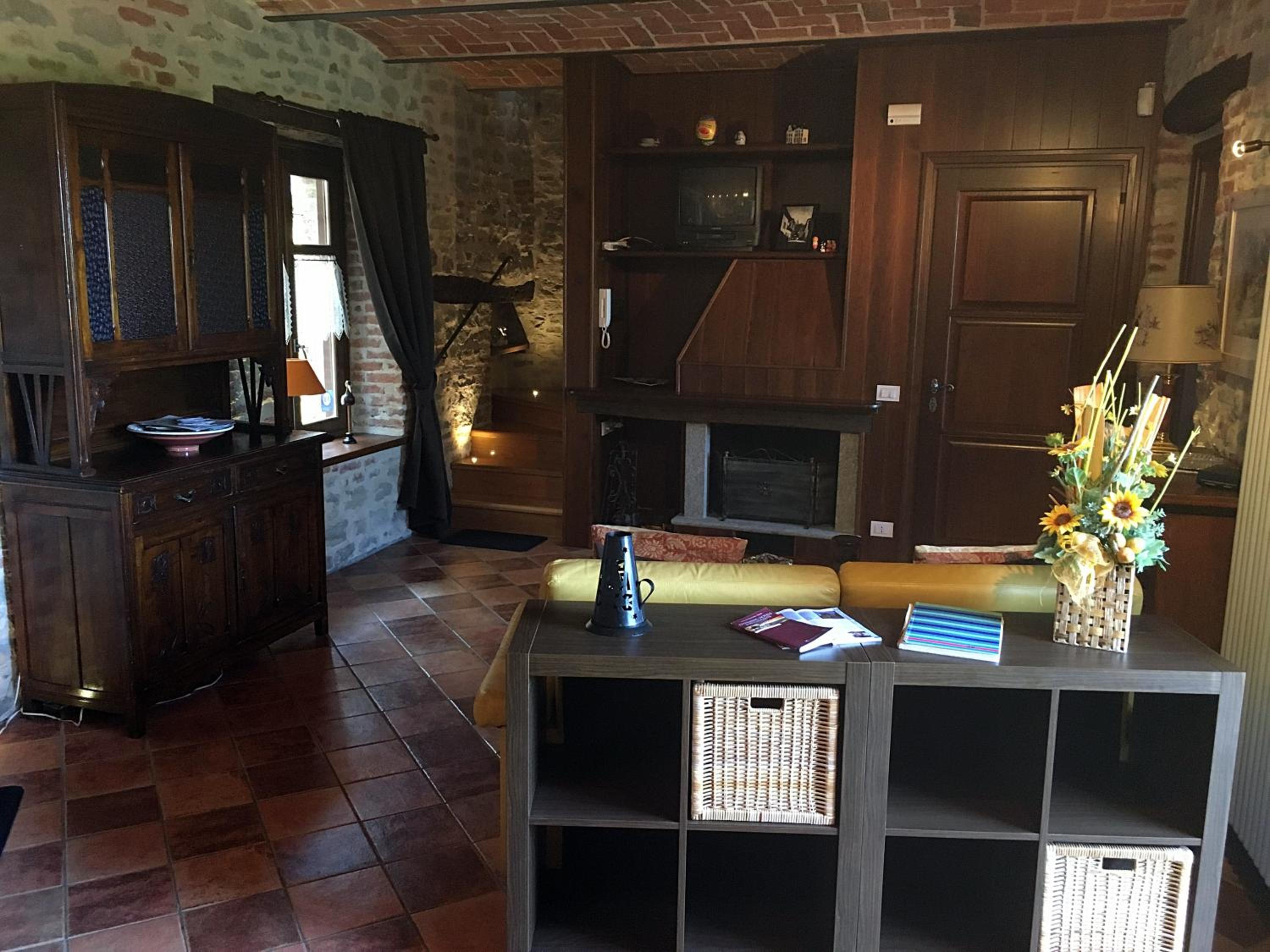 Two-Bedroom House photo 2
