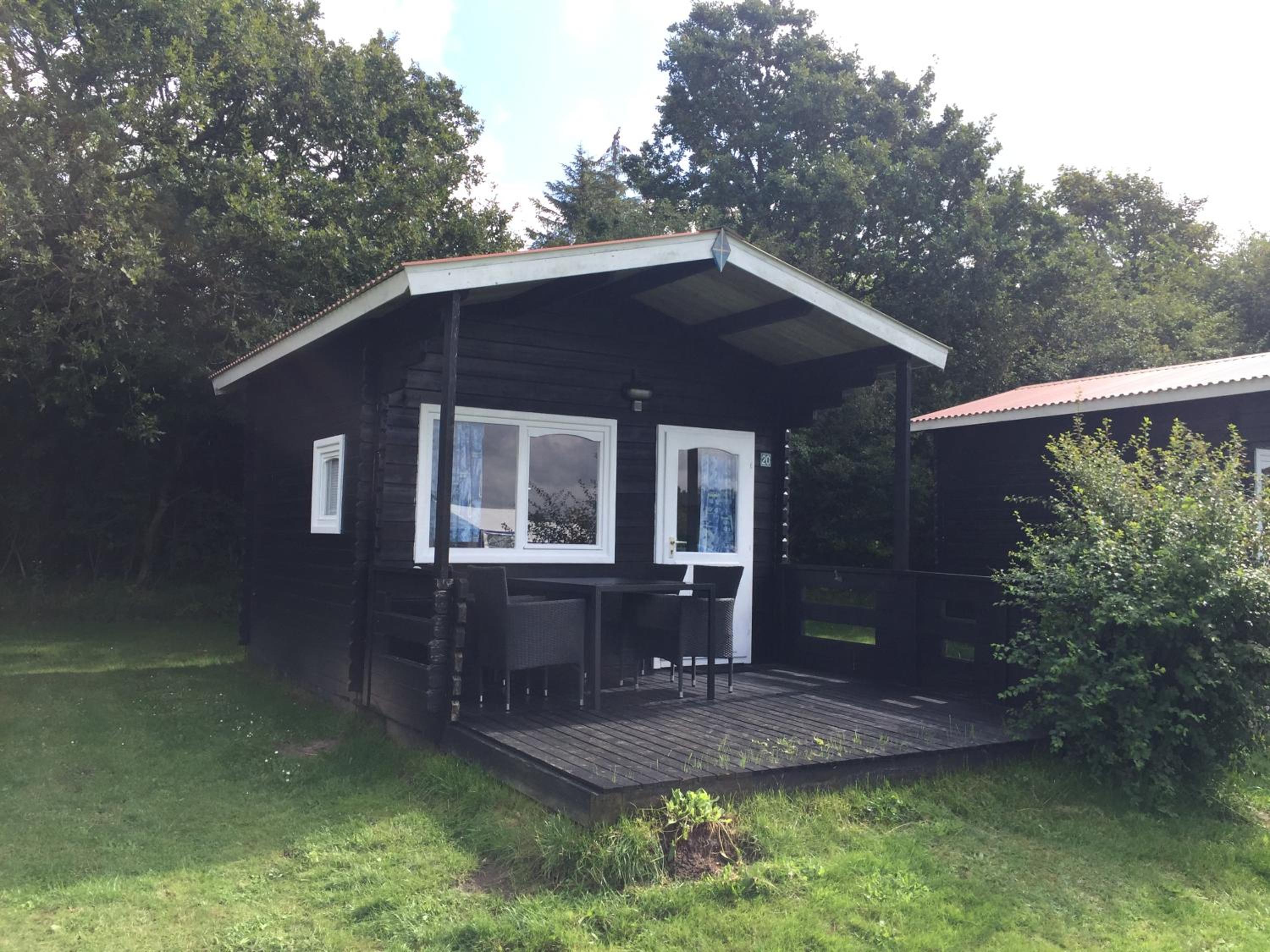 Bungalow photo 1