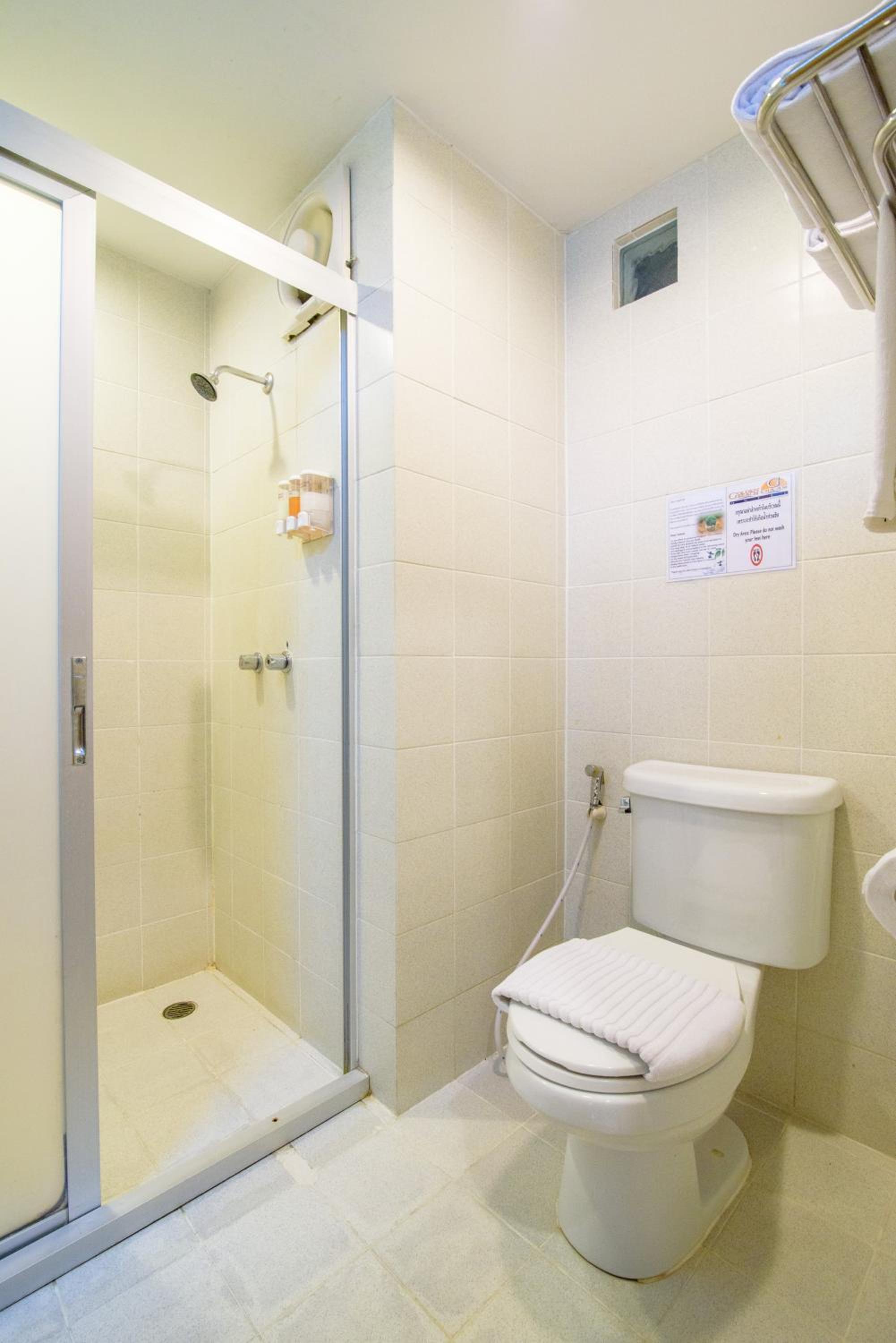 Superior Twin Room with Sea View - Photo 2