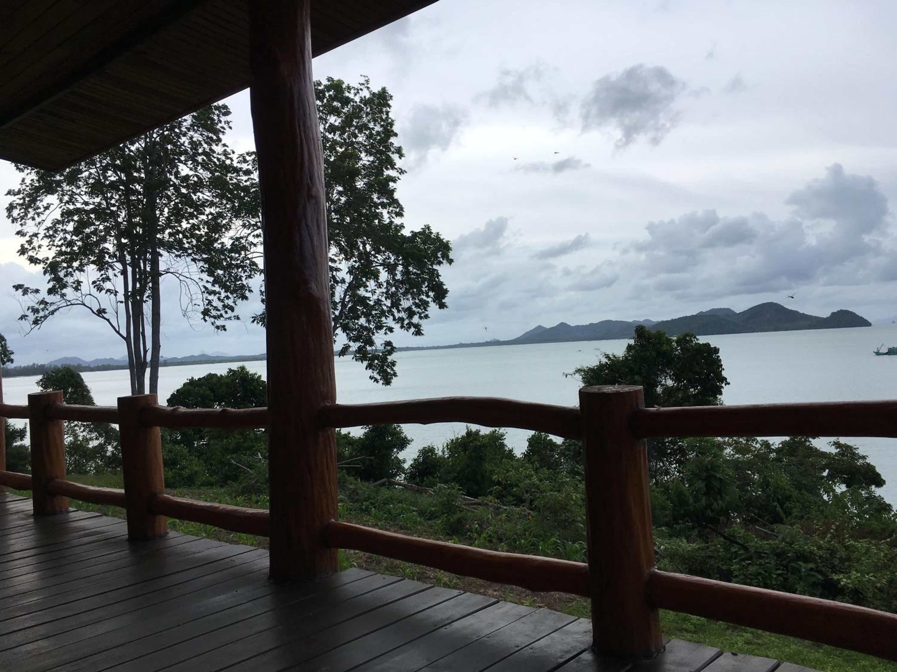Deluxe Bungalow with Sea View (Not corner) - Photo 2
