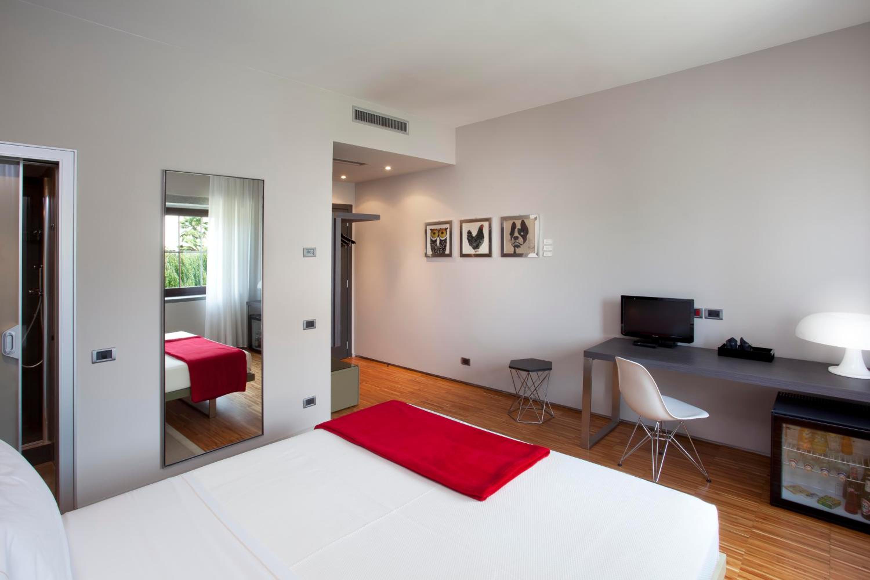 Executive Double or Twin Room - Photo 1