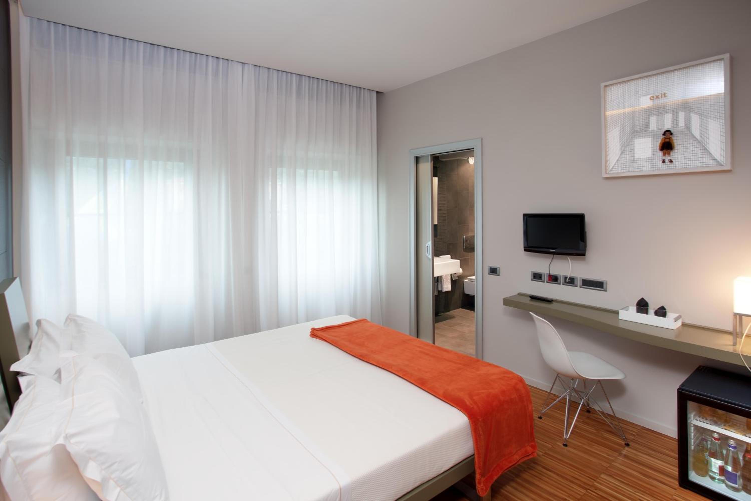 Executive Double or Twin Room - Photo 3